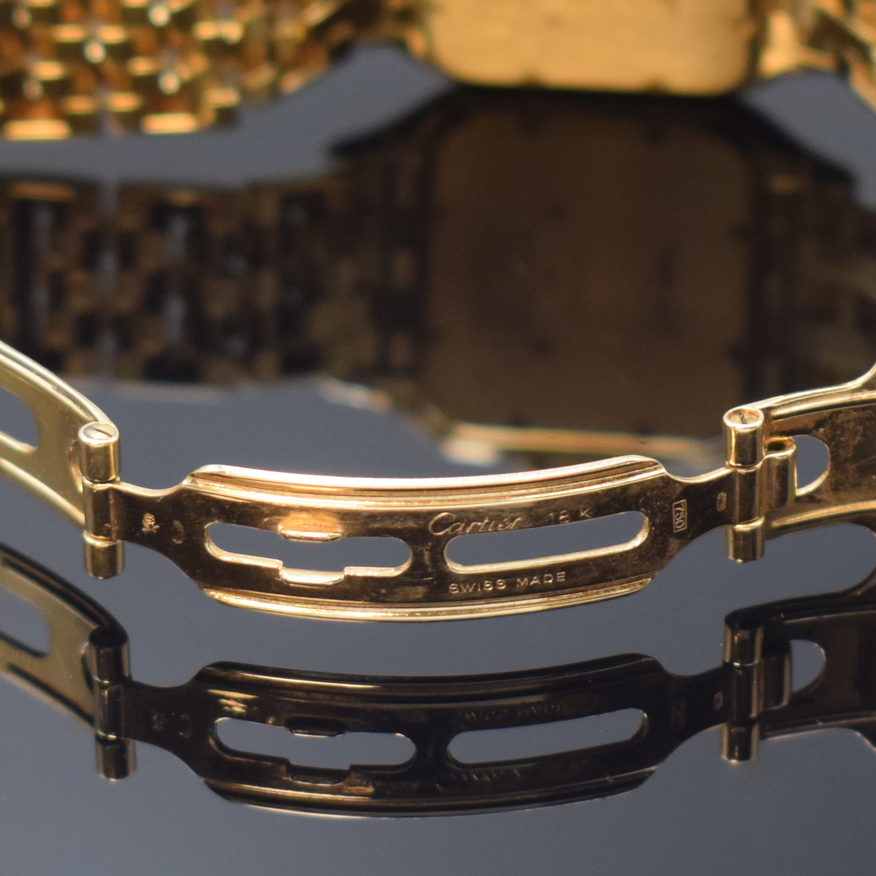 Detail b: CARTIER Panthere Armbanduhr in GG 750/000 mit GG 750/000 Gliederband Referenz 887968, Schweiz um 1990, quarz, massives Goldgehäuse, Boden 8-fach ...