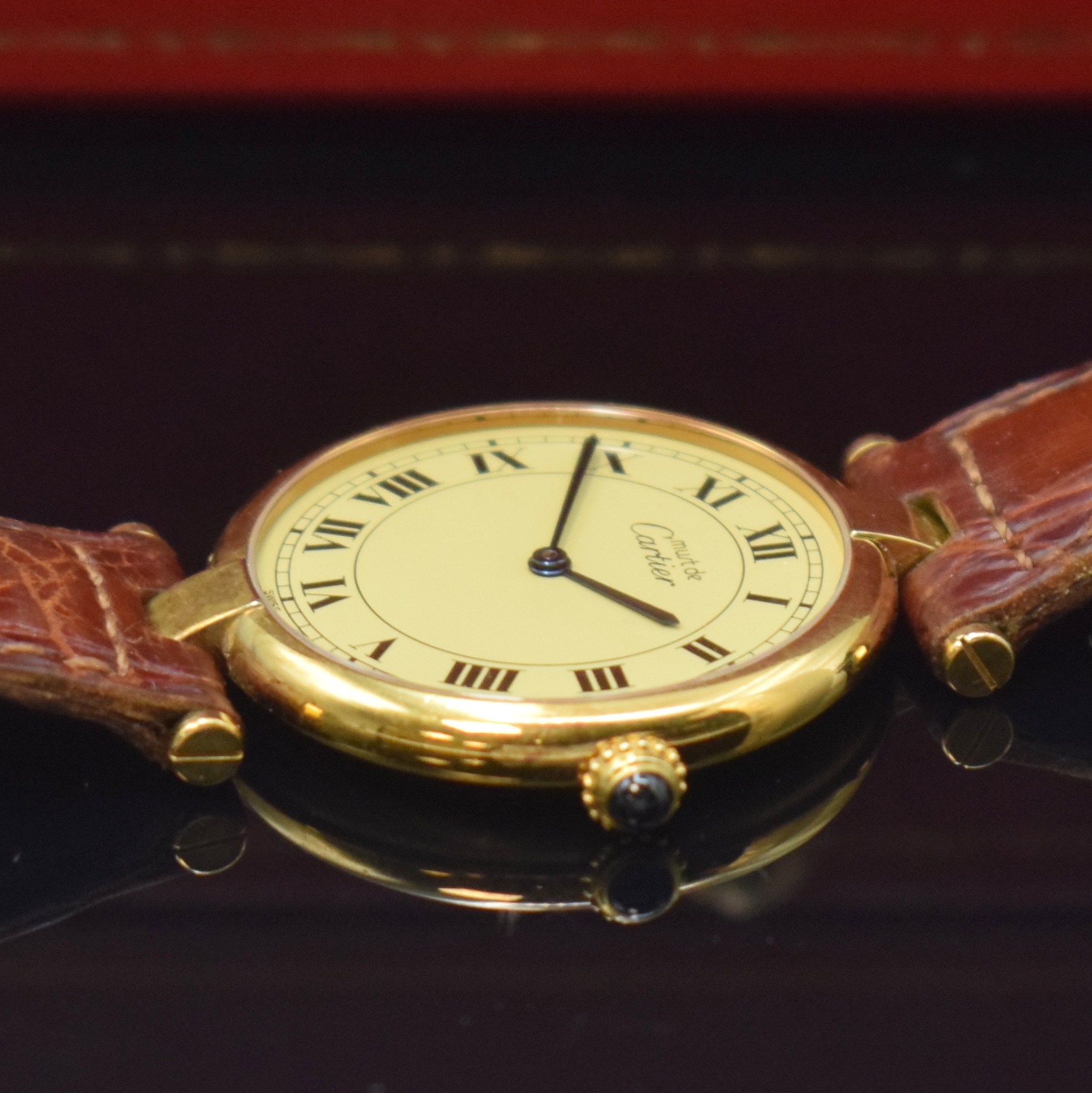 Detail b: CARTIER Paris Damenarmbanduhr Vermeil Referenz 590003, Schweiz um 1995, quarz, verg. Silbergeh. inkl. Cartier Lederband m. Dornschl., Schmuckkrone, ...
