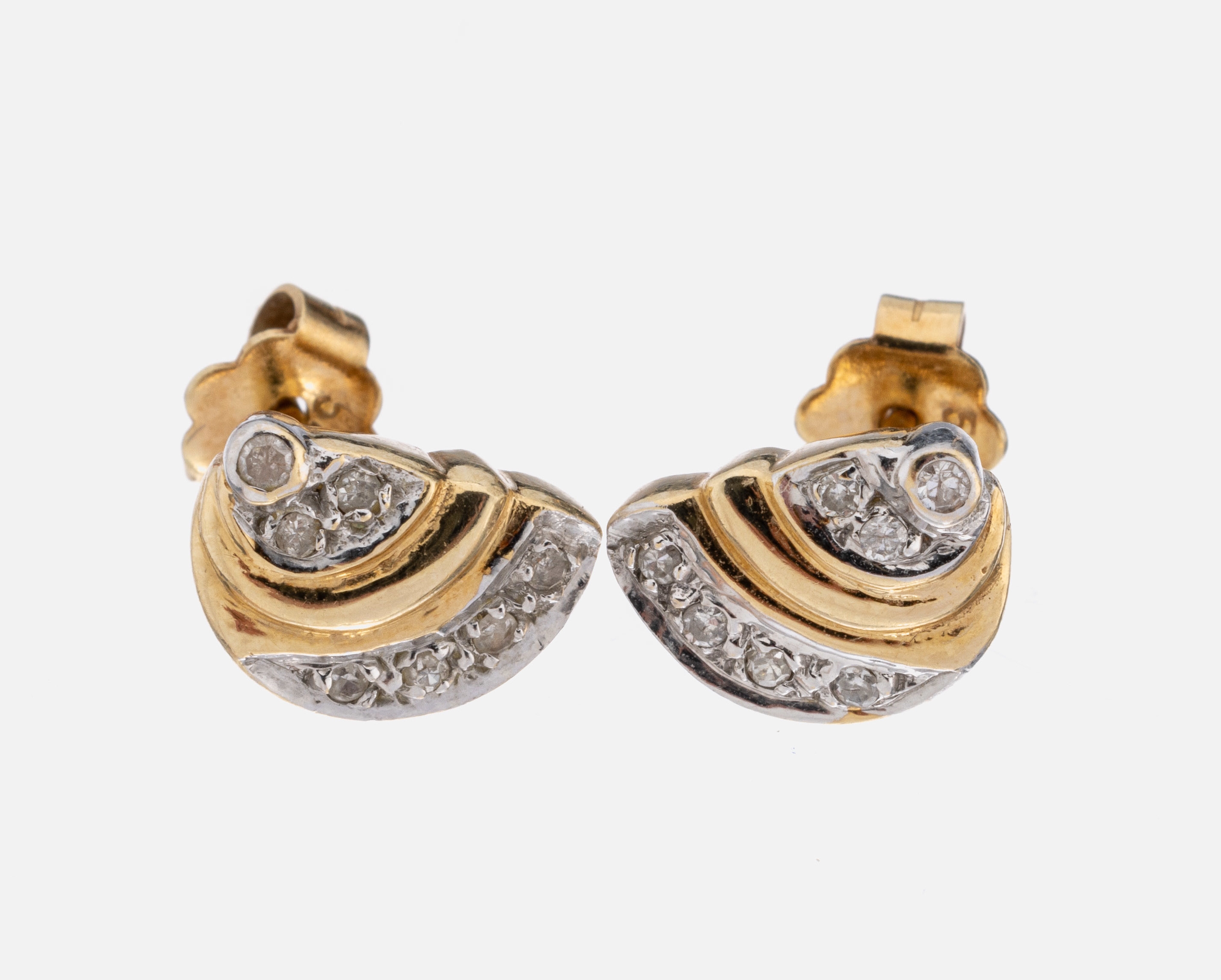 Paar 14 kt Gold Diamant-Ohrstecker, GG/WG 585/000, in WG gefasste 14 8/8-Diamanten zus. ca. 0.10 ct Weiß/p, ca. 3.5 g