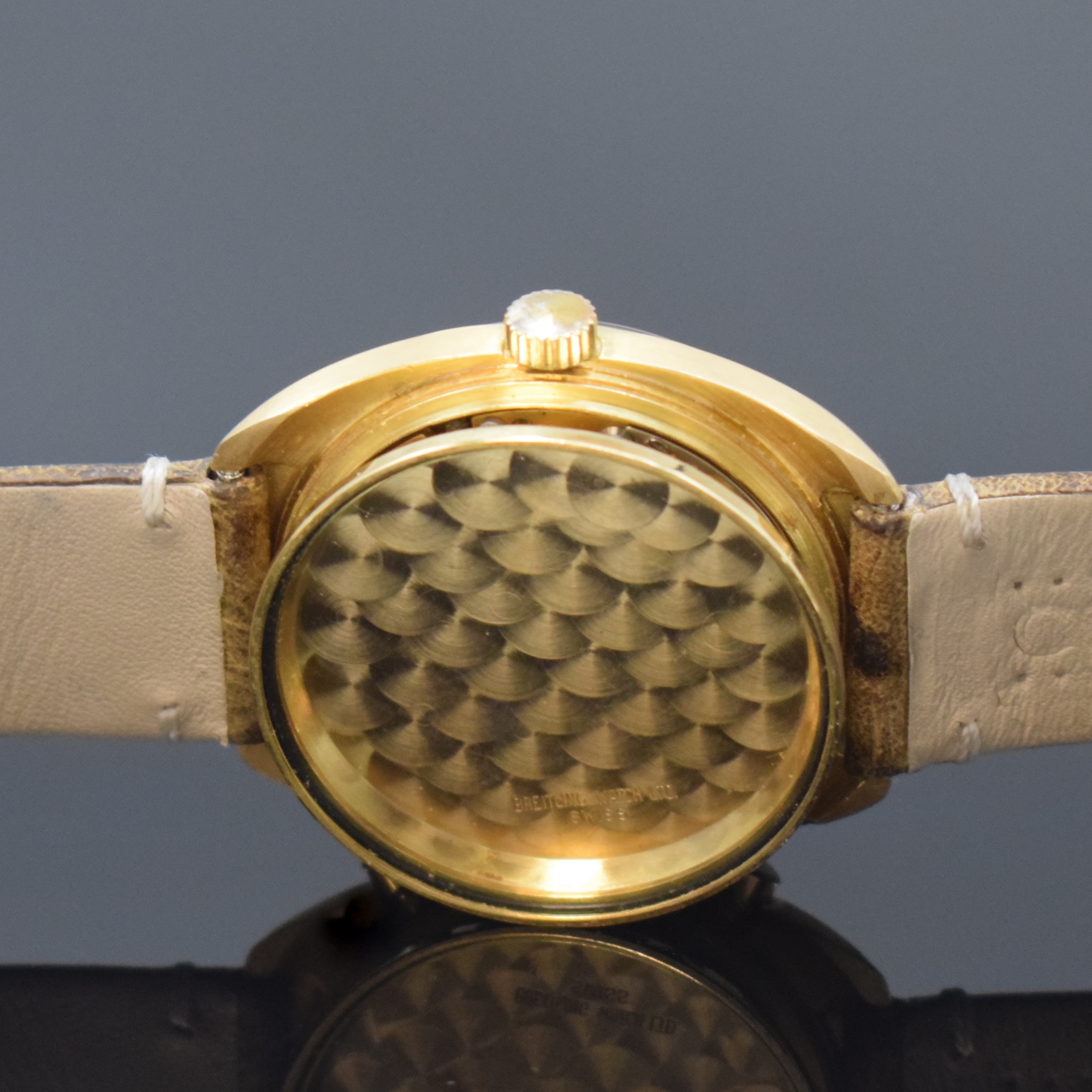 Detail f: BREITLING seltener Armbandchronograph Chrono- Matic in GG 750/000 Referenz 2118, Schweiz um 1971, Automatik, Boden aufgedr., Krone außen b. 9, silb. ...