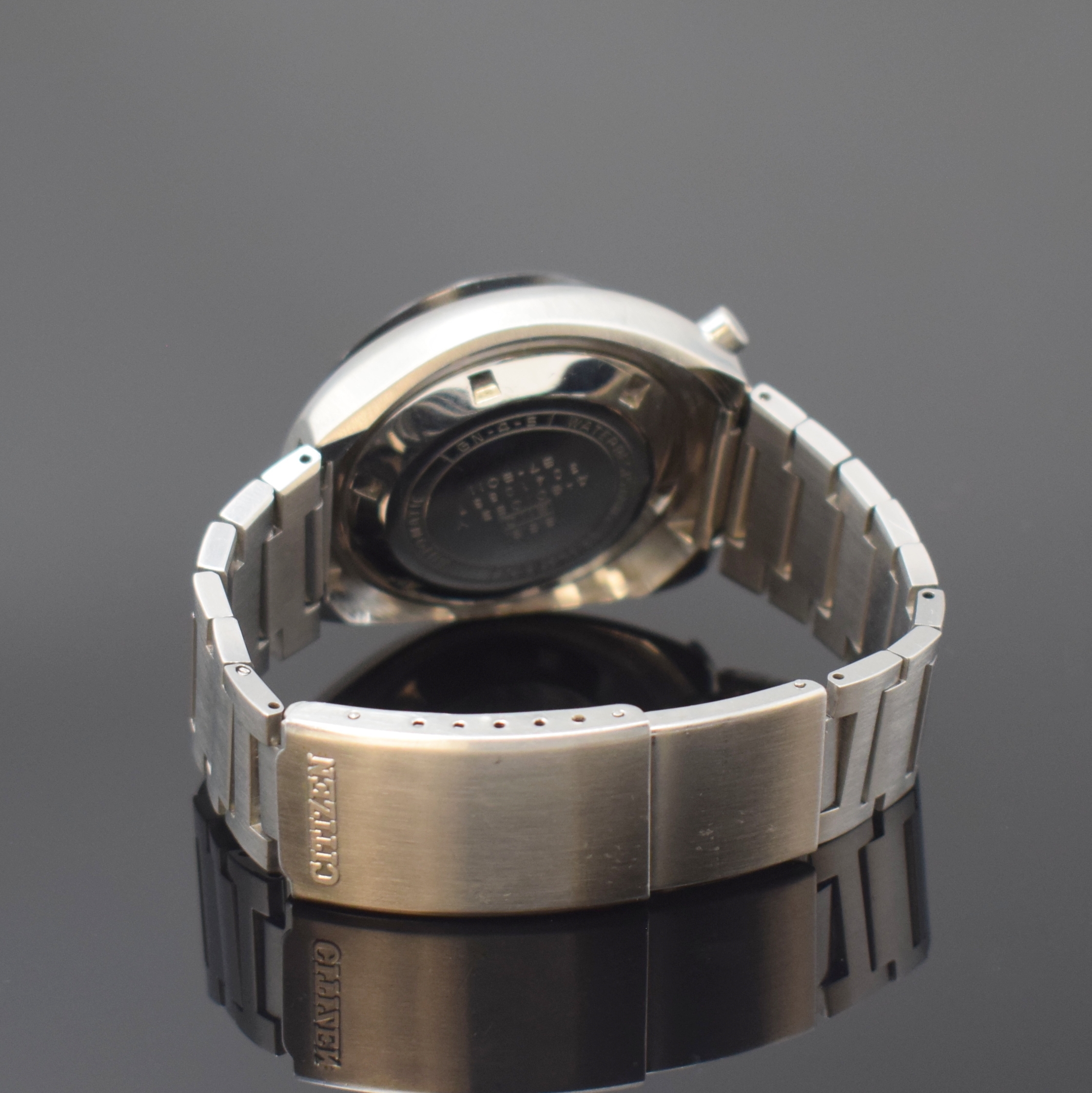 Detail b: CITIZEN Bull Head Armbandchronograph in Stahl Referenz 67-9011, Japan um 1975, Automatik, verschr. Edelstahlgeh. inkl. orig. Gliederband m. ...