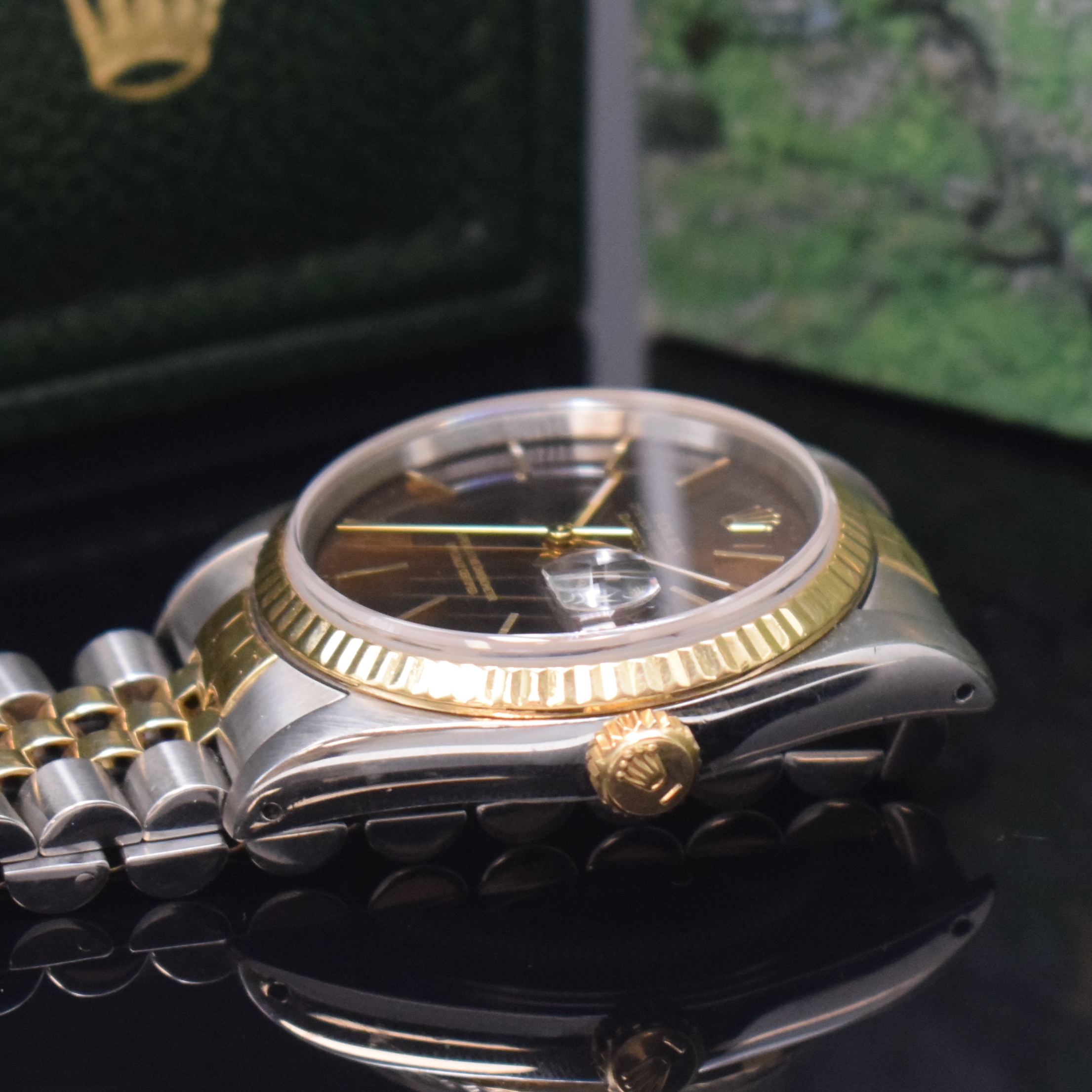 Detail c: ROLEX Herrenarmbanduhr Oyster Perpetual Datejust Referenz 16233, Schweiz um 1988, Automatik, R-Serie, Chronometer der Superlative in Edelstahl/Gold ...