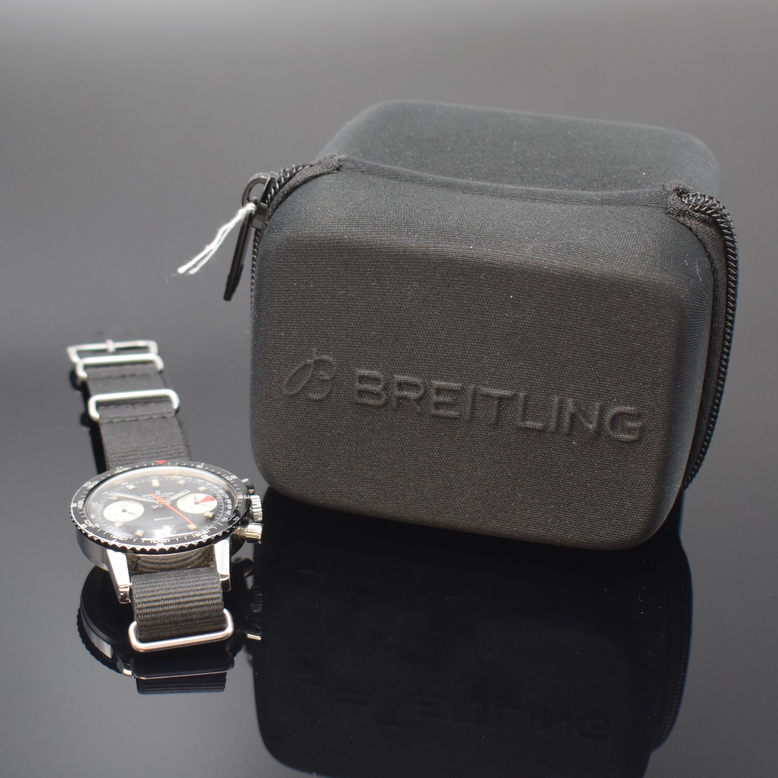 Detail f: BREITLING Sprint Chronograph Referenz 2010 in Stahl, Schweiz um 1968, Handaufzug, verschr. Geh., schwarze Drehlünette m. 12-Std.- u. 60-Min.-Tlg., ...