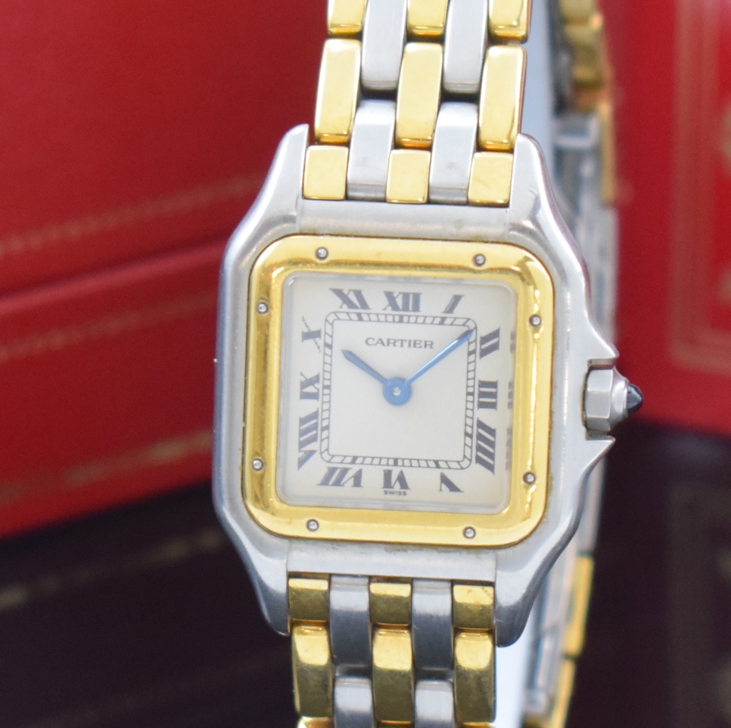 Detail a: CARTIER Panthere Damenarmbanduhr Referenz 166921, Edelstahl/Gold kombiniert inkl. Gliederband m. dopp. Faltschl., quarz, Boden 8-fach verschr., ...