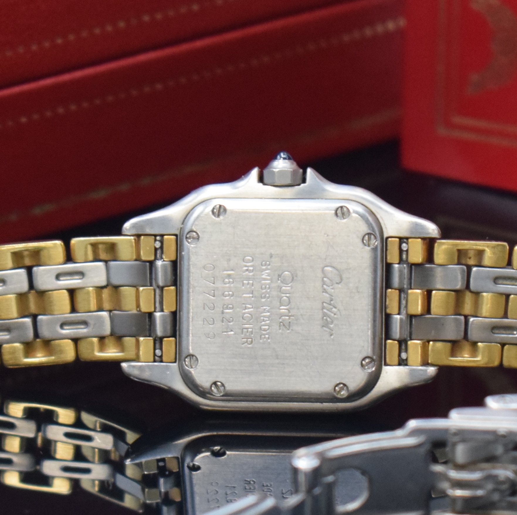 Detail d: CARTIER Panthere Damenarmbanduhr Referenz 166921, Edelstahl/Gold kombiniert inkl. Gliederband m. dopp. Faltschl., quarz, Boden 8-fach verschr., ...