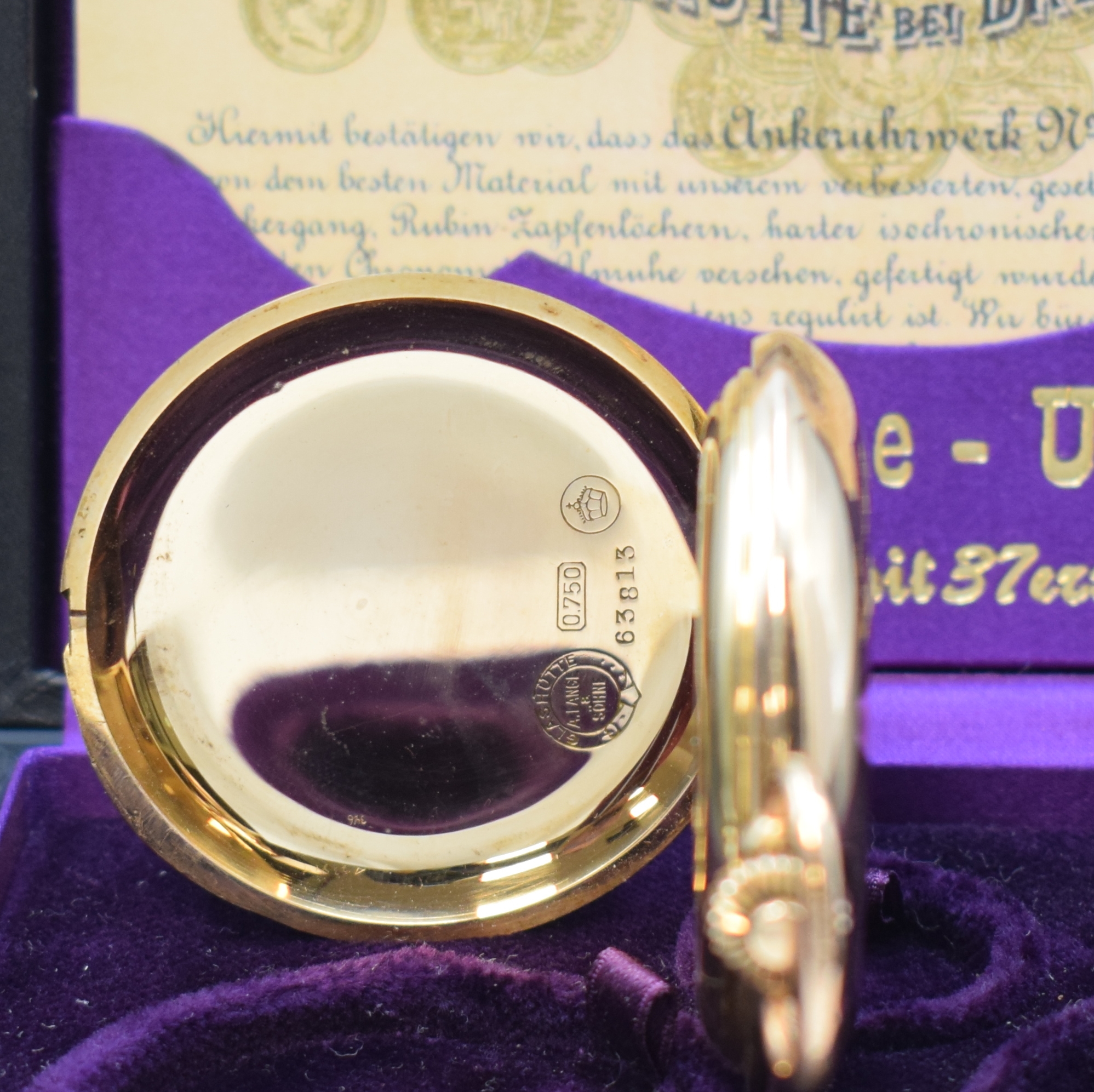 Detail c: A. LANGE & SÖHNE Herrensavonette in RoseG 750/000, Deutschland lt. Archivauszug verk. 1916, glattes 3-Deckel Lucia Goldgeh. leicht dell., ...