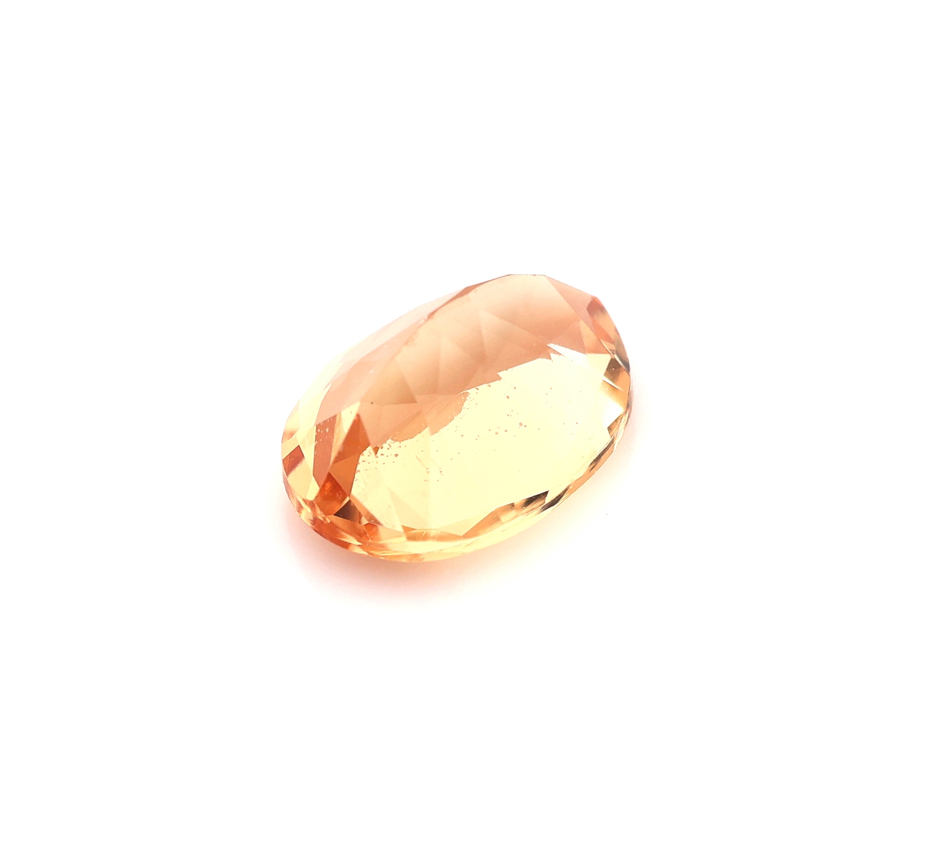Detail a: Loser Imperialtopas, ca. 1.53 ct, ovalfacett.