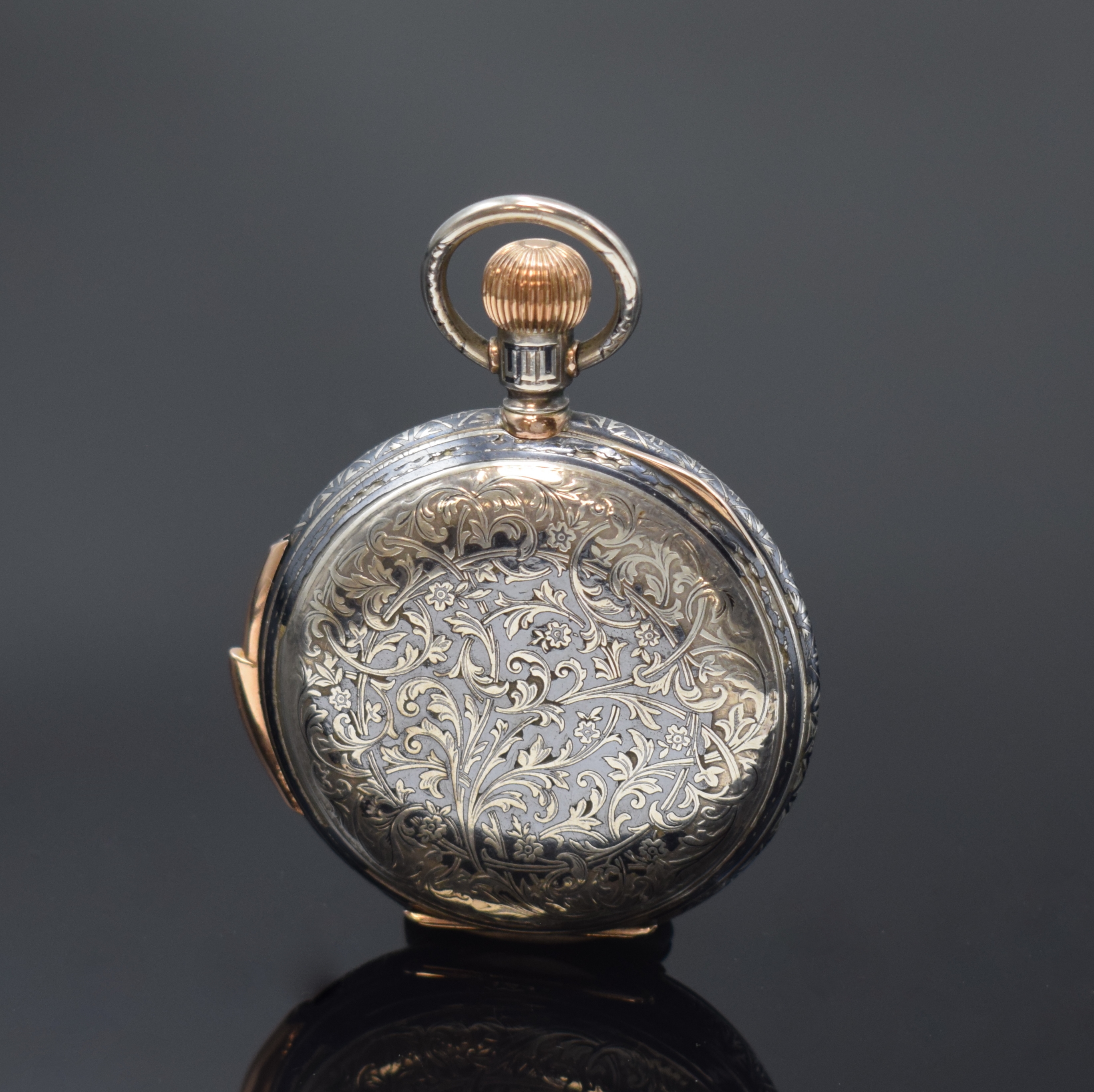 Detail c: Große Tulasilber Herrensavonette mit 1/4- Stunden Repetition, Schweiz um 1880, Gold- montiertes Geh., florale Tula-Einlagen teilw. besch., im ...