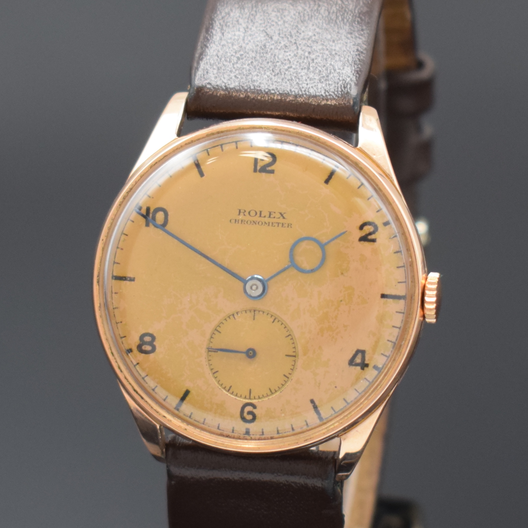 Detail a: ROLEX Chronometer Armbanduhr Referenz 4037 in RoseG 585/000, Schweiz um 1938, Handaufzug, 3-tlg. Geh., Boden u. Glasrand aufgedr., rosegold. ...