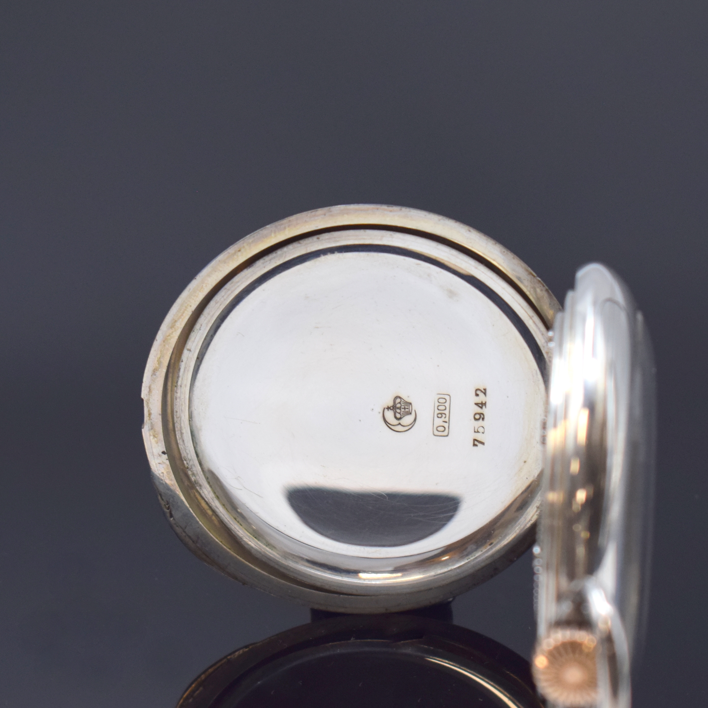 Detail d: A. LANGE & SÖHNE -DUF- offene Taschenuhr in Silber, Schweiz um 1915, glattes Geh., Goldscharniere, 2-tlg. Emailzifferbl. m. Breguetzahlen, kl. Sek. ...