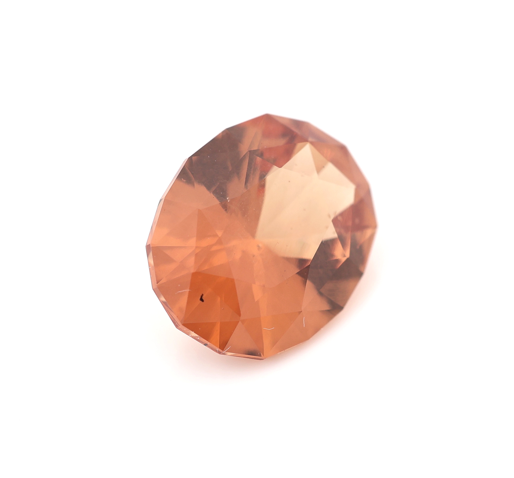 Detail a: Loser Granat, ca. 2.03 ct, ovalfacett., braun