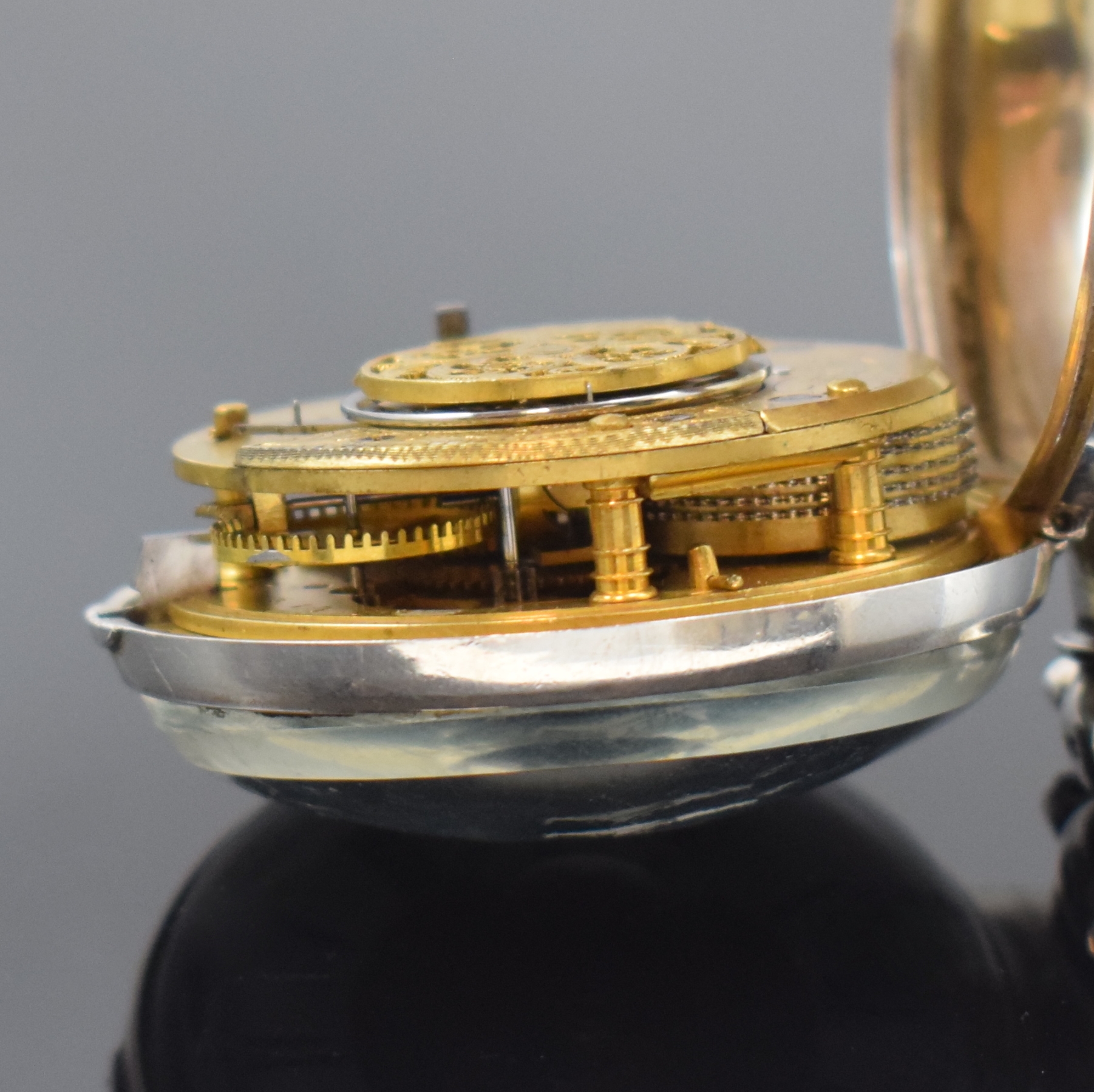 Detail g: BOTHAMLEY Boston schwere Spindeltaschenuhr in Sterlingsilber, London Hallmark 1860, glattes Geh. u. Übergeh. dell., verg. Zifferbl. m. eingelassenem ...