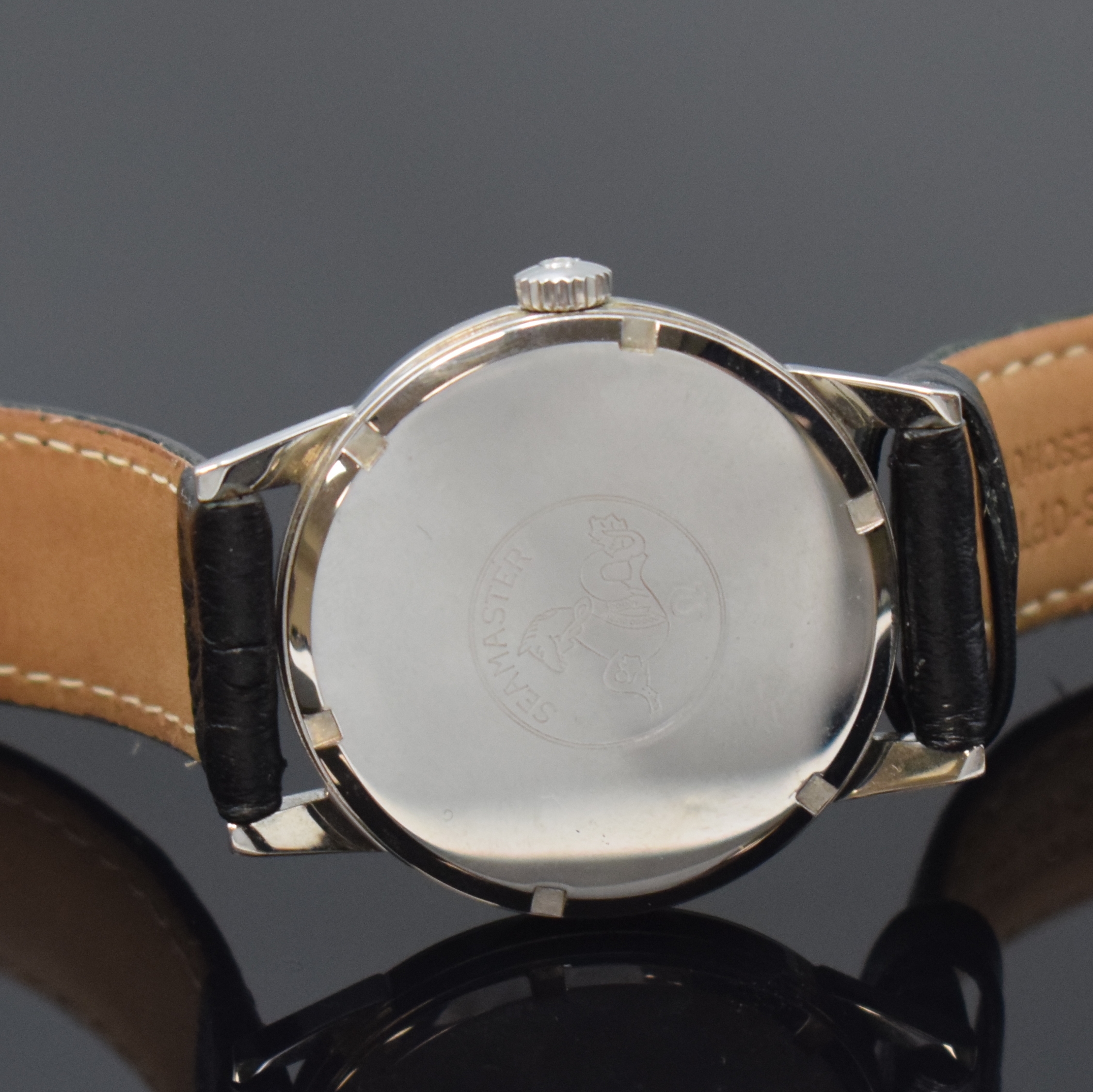 Detail c: OMEGA Seamaster 30 Armbanduhr in Stahl Referenz 125.003-62, Handaufzug, Schweiz um 1962, verschr. Boden m. Seepferdchenlogo, silb. Zifferbl. m. ...