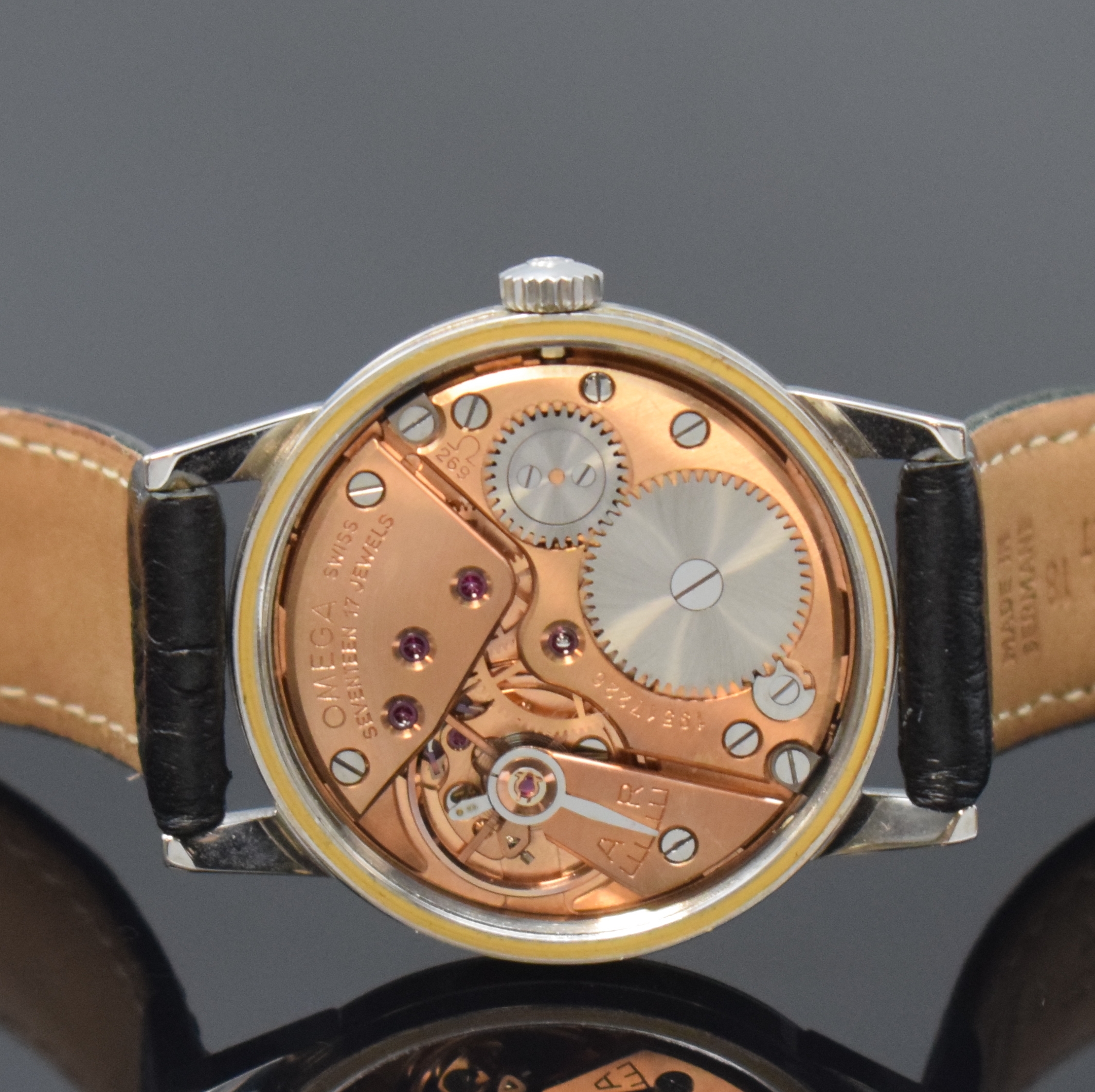 Detail d: OMEGA Seamaster 30 Armbanduhr in Stahl Referenz 125.003-62, Handaufzug, Schweiz um 1962, verschr. Boden m. Seepferdchenlogo, silb. Zifferbl. m. ...