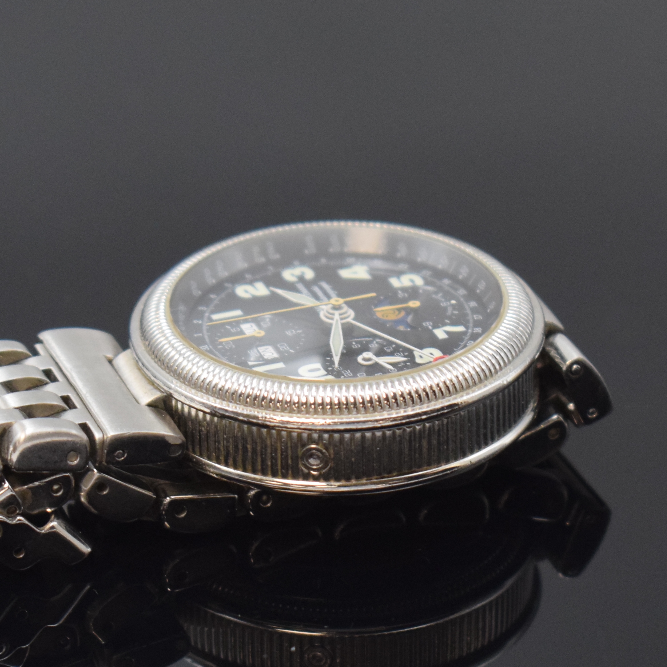 Detail c: JACQUES LEMANS Armbandchronograph mit Vollkalenderanzeige, Automatik, Schweiz um 2005, beids. vergl. Edelstahlgeh. inkl. Gliederband m. Faltschl., ...