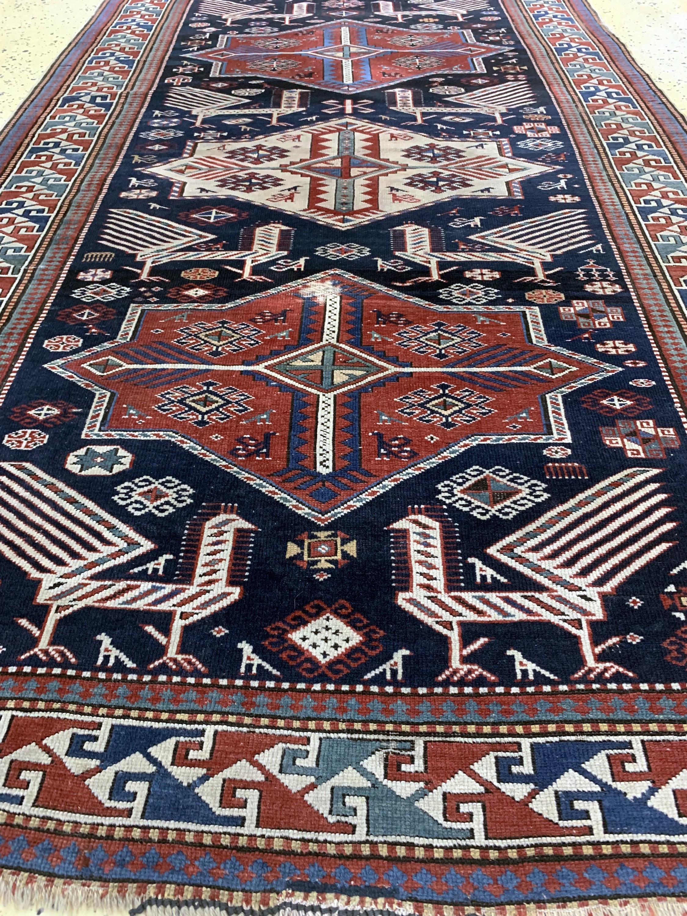 Detail d: Antiker Schirwan, Kaukasus, um 1900, Wolle auf Wolle, ca. 200 x 120 cm, EHZ: 3
