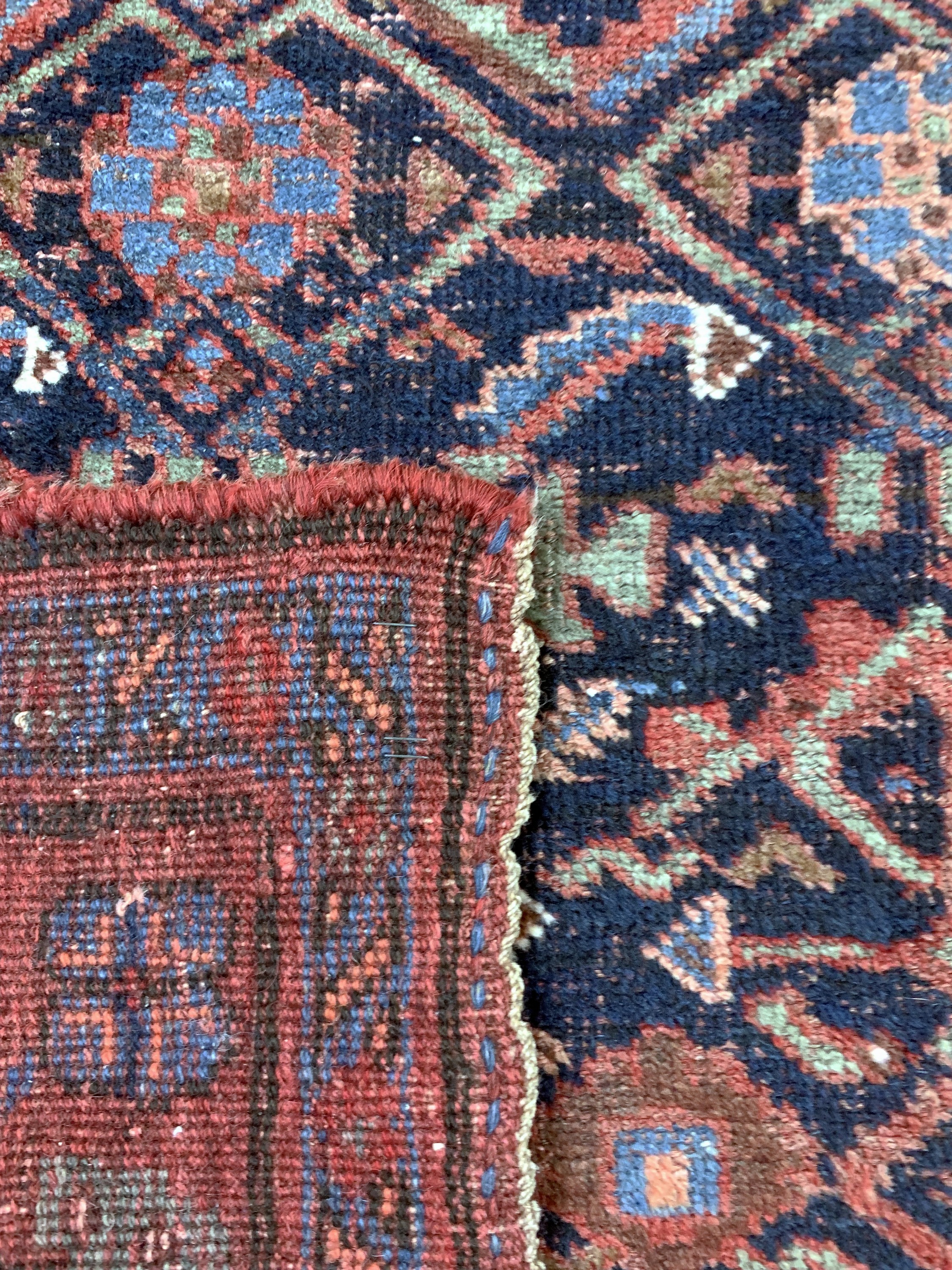 Detail e: Kordi Bidjar antik, Persien, um 1900, Wolleauf Wolle, ca. 240 x 133 cm, EHZ: 3, (restauriert)