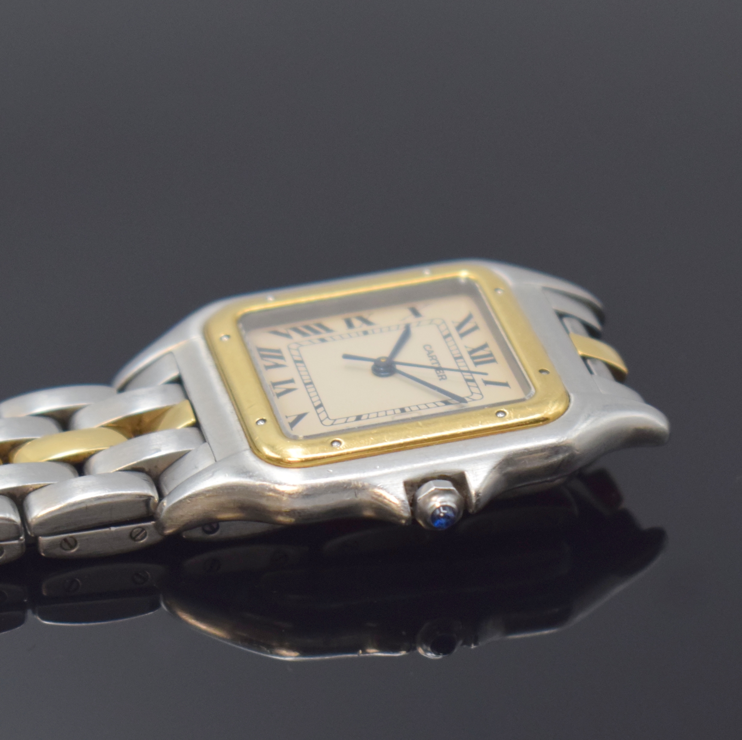 Detail c: CARTIER Panthere Damenarmbanduhr in Stahl/Gold kombiniert, Schweiz um 1995, quarz, Boden 8-fach verschr., Gliederband m. dopp. Faltschl., ...