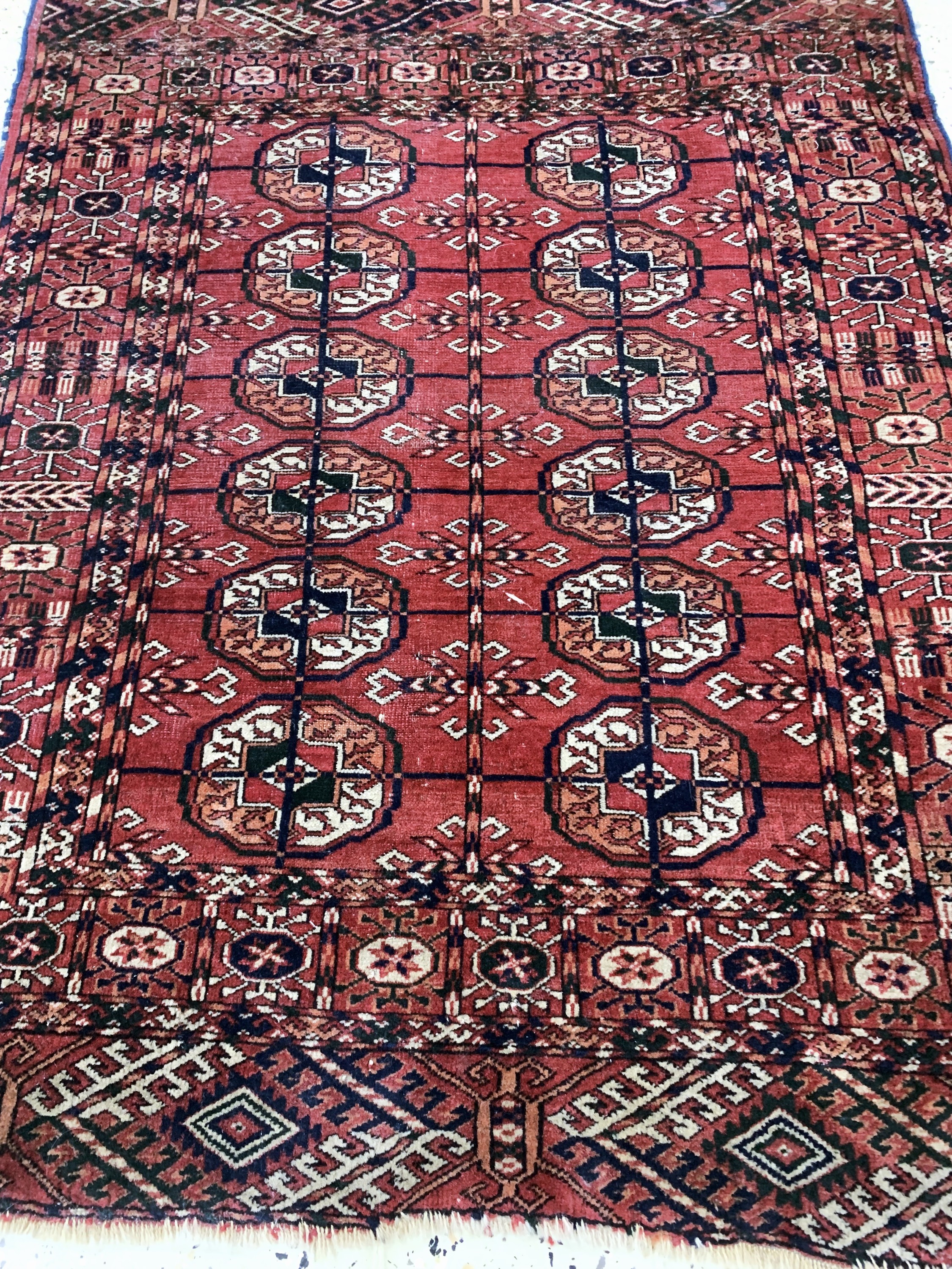 Detail b: Herdteppich antik, Turkmenistan, um 1900, Wolle auf Wolle, ca. 110 x 90 cm, EHZ: 3