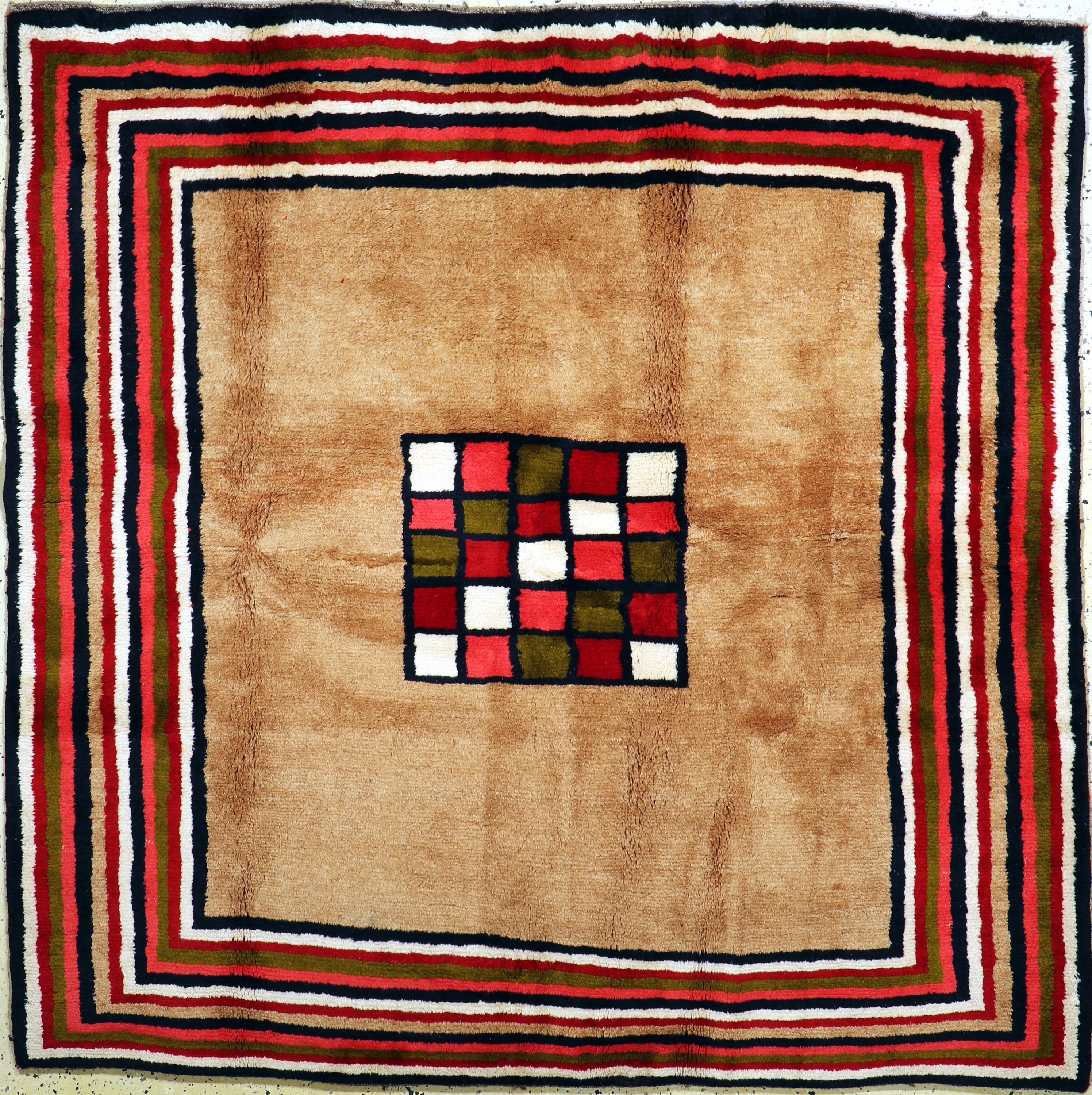 Gabbeh alt, Persien, Ende 20.Jhd, Wolle aufWolle, ca. 200 x 200 cm, EHZ: 1-2(nahezu Neuwertig).