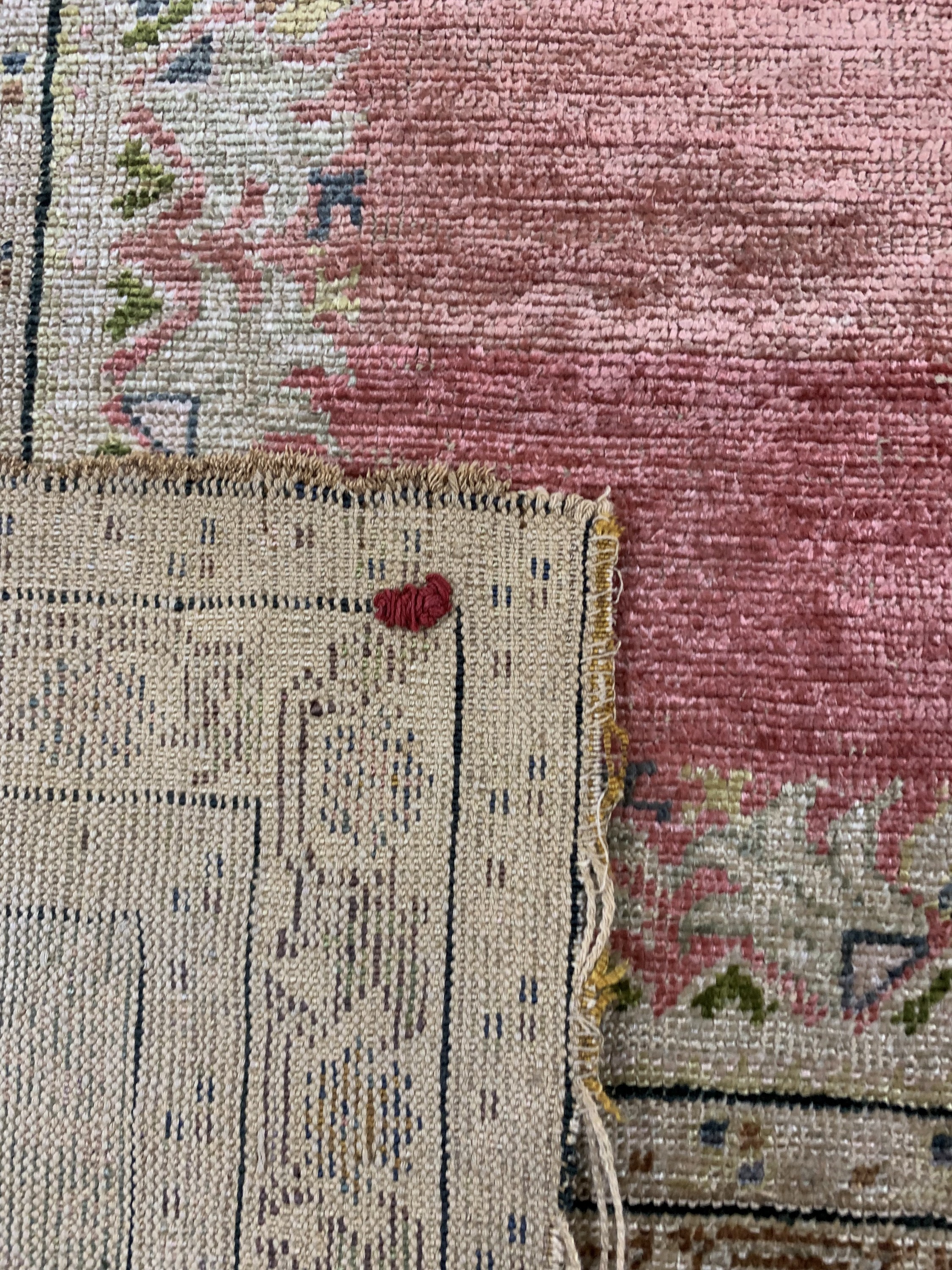Detail e: Antiker Sivas, Türkei, um 1900, Naturseide,ca. 170 x 120 cm, EHZ: 3-4