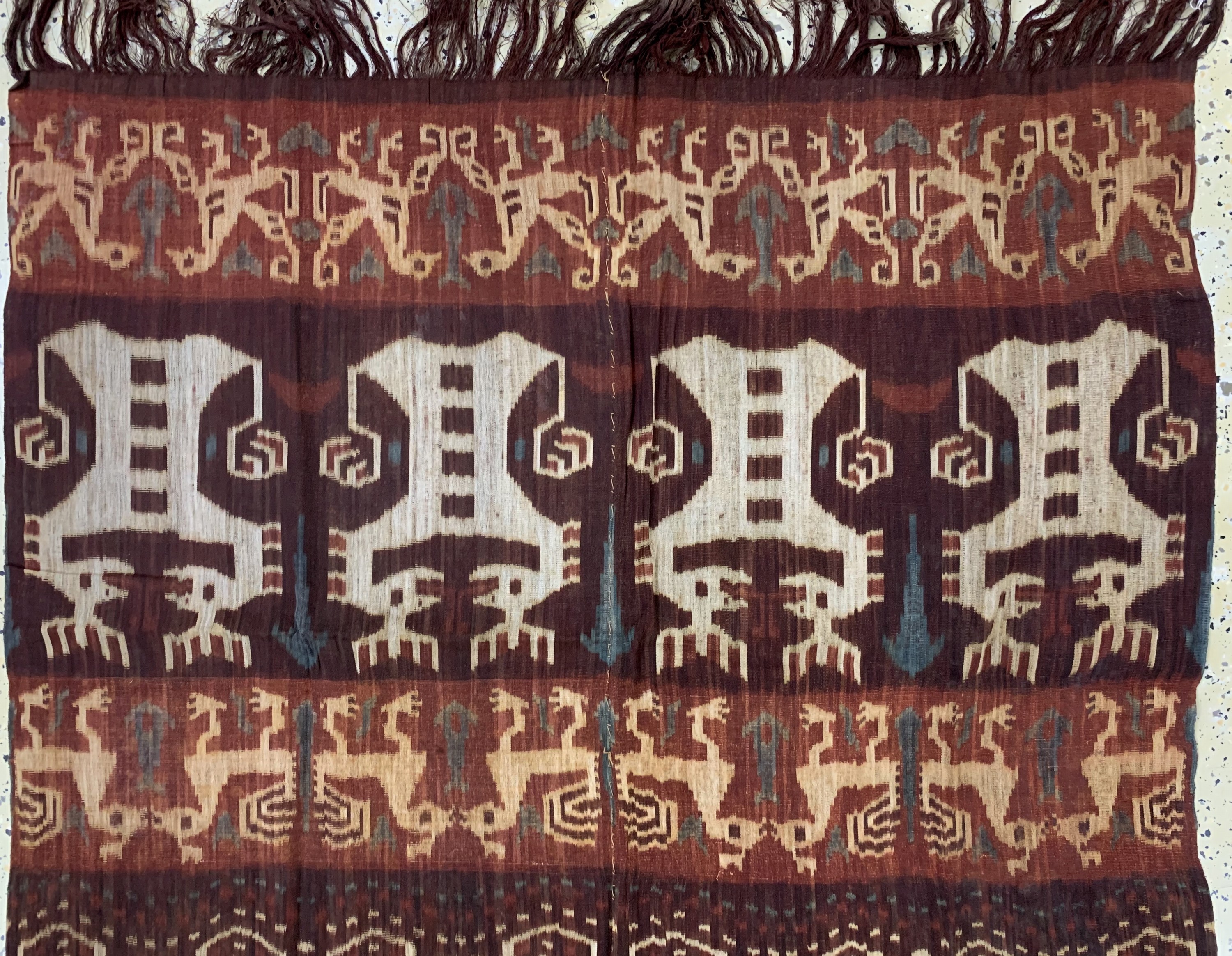Detail a: Sumba Ikat, Indonesien, Anfang 20.Jhd, Baumwolle, ca. 213 x 110 cm, EHZ: 2
