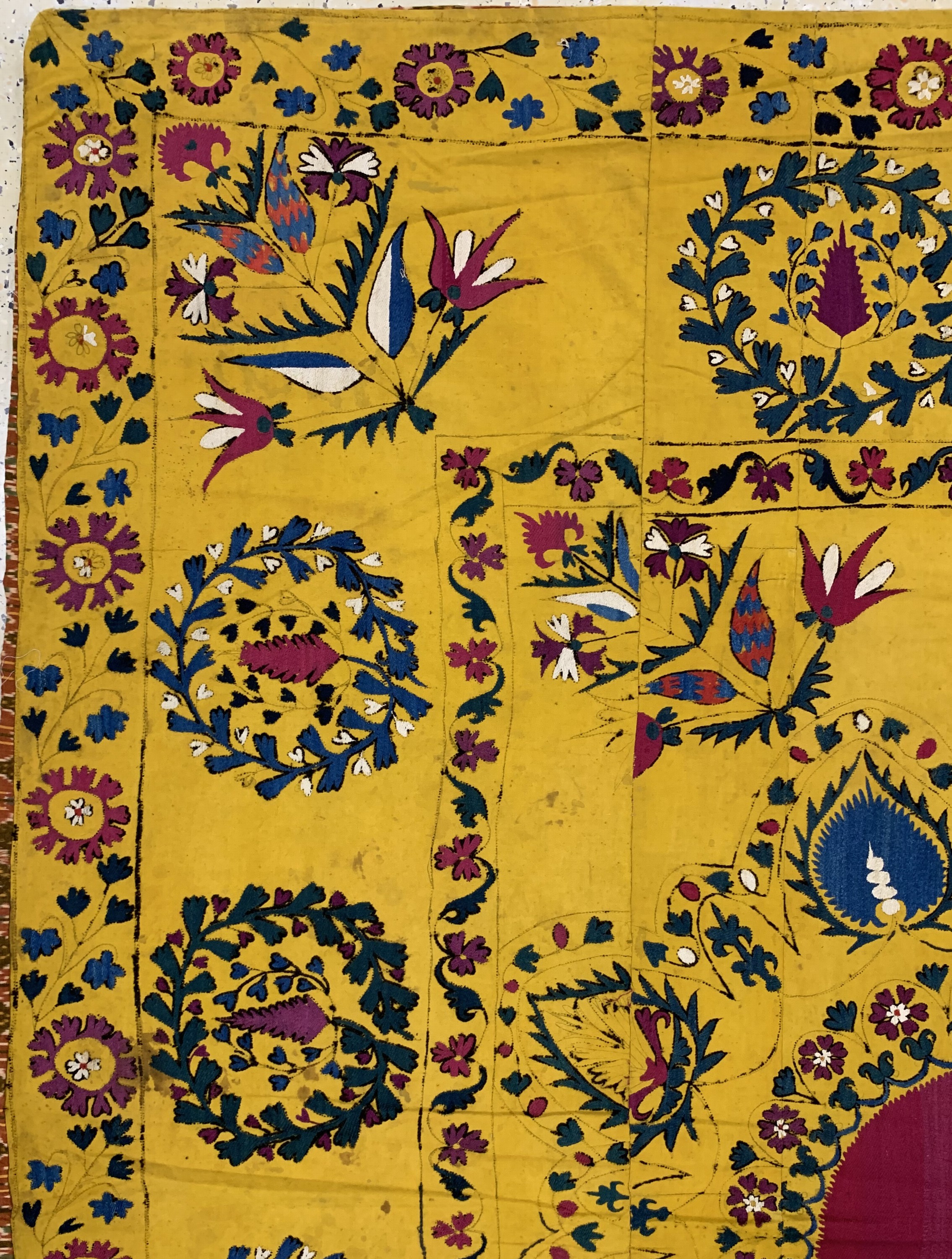 Detail d: Samarkand Susani, Uzbekistan, um 1900, Seide-Baumwollstickerei, ca. 235 x 195 cm, EHZ: 3