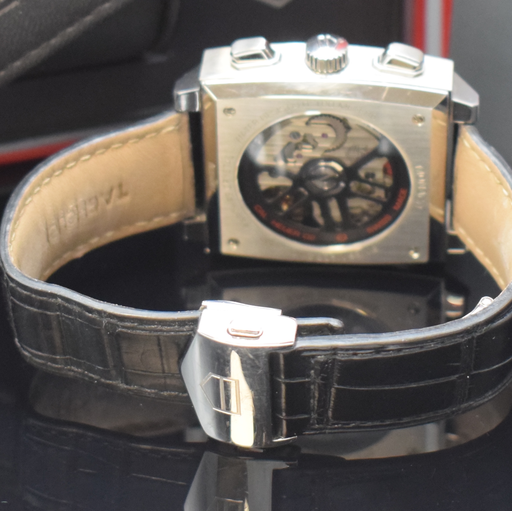 Detail b: TAG HEUER Monaco Armbandchronograph Referenz CBL2113.FC6177, Automatik, beids. vergl. Edelstahlgeh. inkl. Lederband m. Faltschl., Boden 4-fach ...
