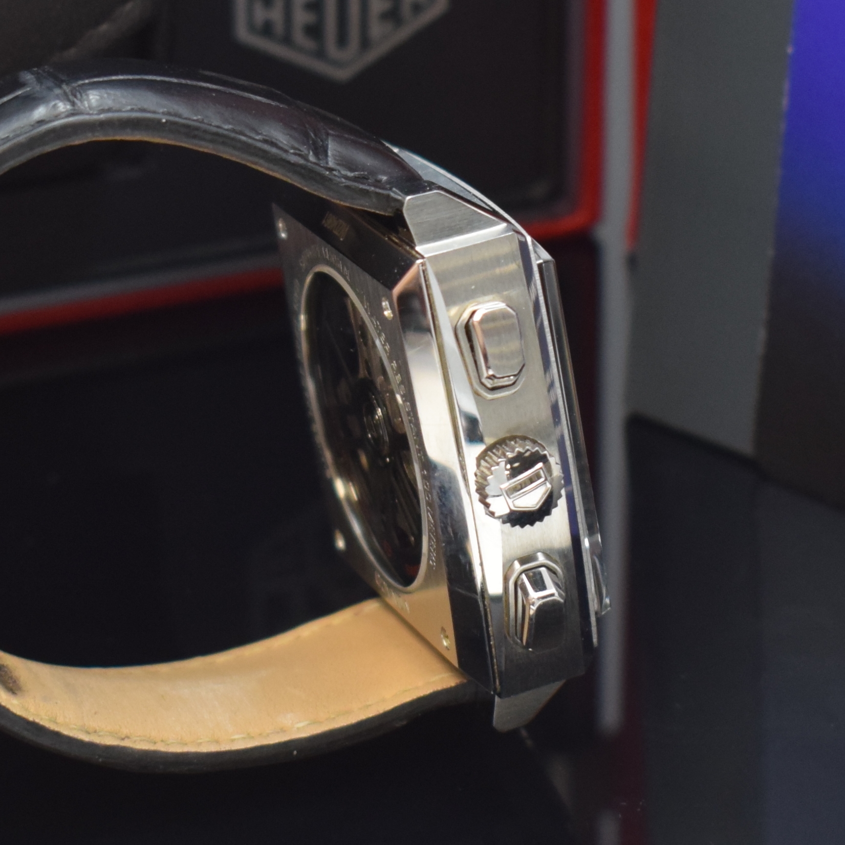 Detail c: TAG HEUER Monaco Armbandchronograph Referenz CBL2113.FC6177, Automatik, beids. vergl. Edelstahlgeh. inkl. Lederband m. Faltschl., Boden 4-fach ...