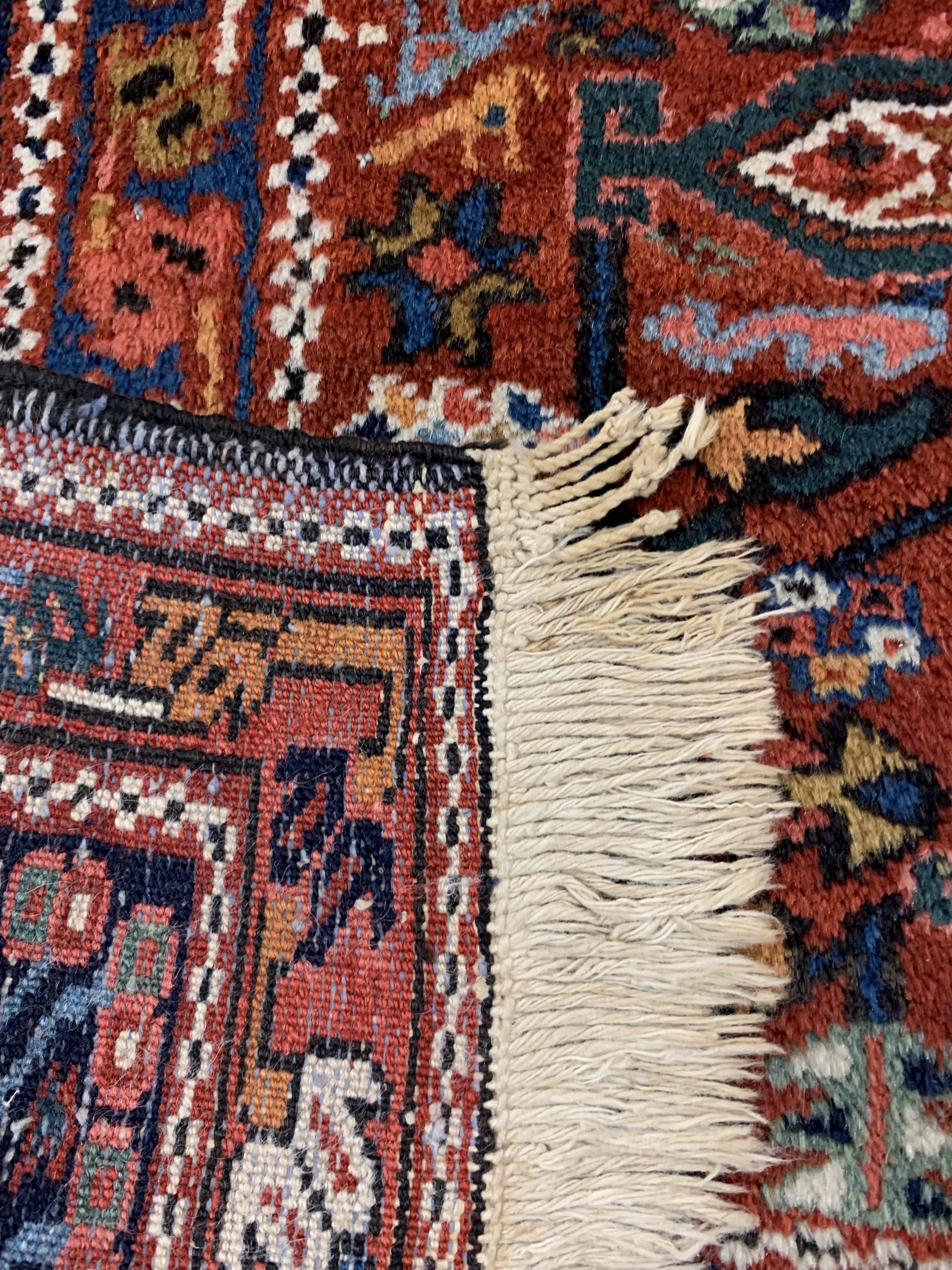 Detail e: Garadjeh alt, Persien, Anfang 20.Jhd, Wolleauf Baumwolle, ca. 203 x 150 cm, EHZ: 2
