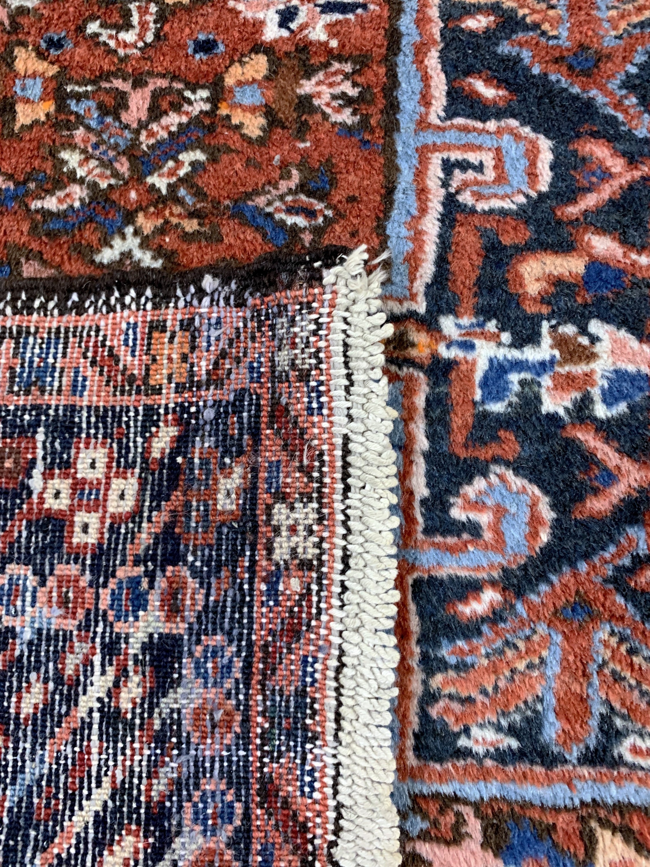 Detail e: Garadjeh alt, Persien, Anfang 20.Jhd, Wolleauf Baumwolle, ca. 196 x 150 cm, EHZ: 2