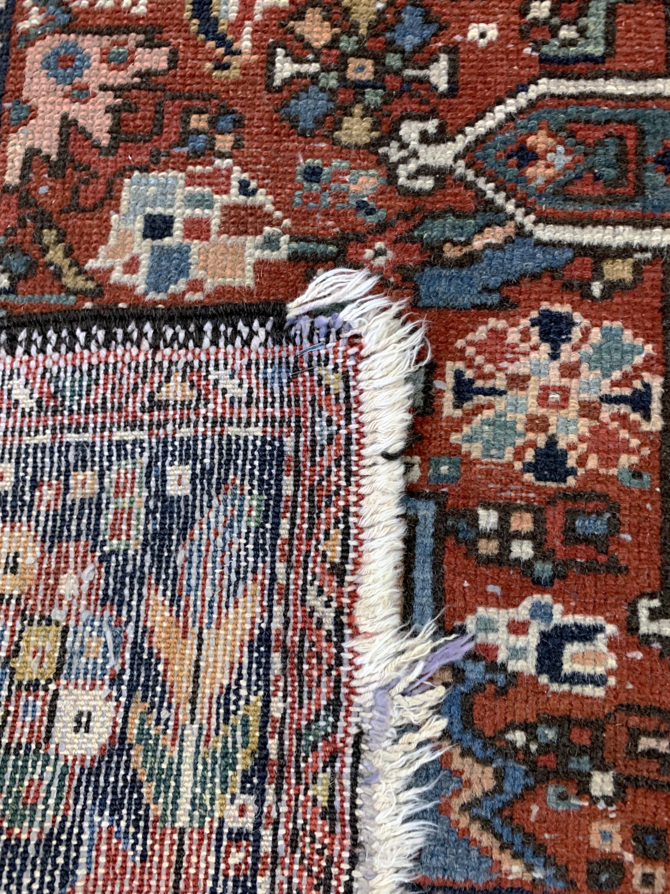 Detail e: Garadjeh alt, Persien, Anfang 20.Jhd, Wolleauf Baumwolle, ca. 187 x 144 cm, EHZ: 3