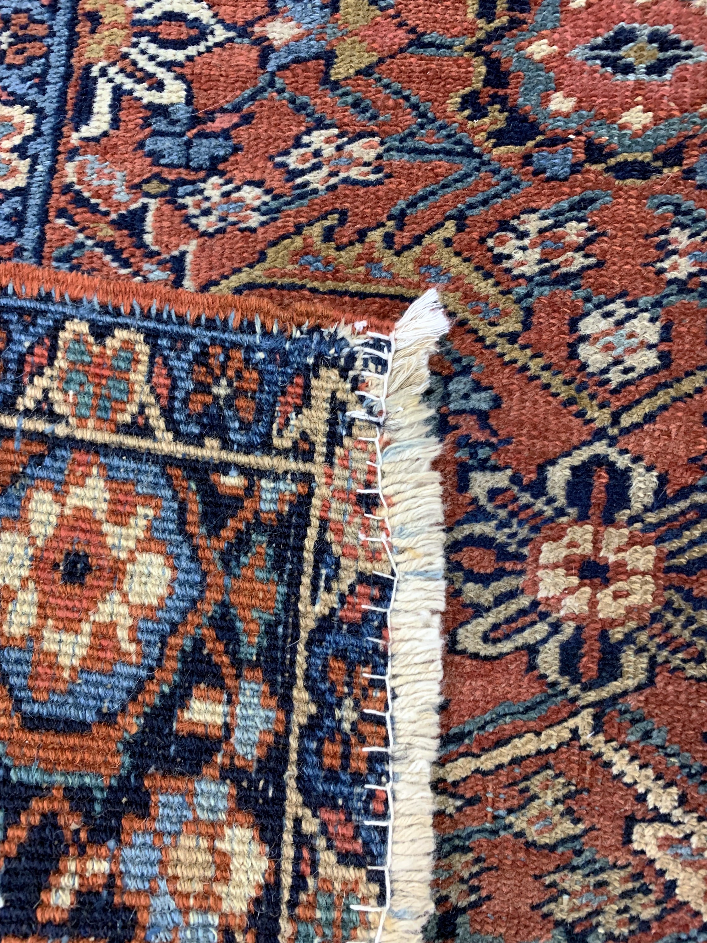 Detail e: Garadjeh alt, Persien, Anfang 20.Jhd, Wolleauf Baumwolle, ca. 187 x 147 cm, EHZ: 4