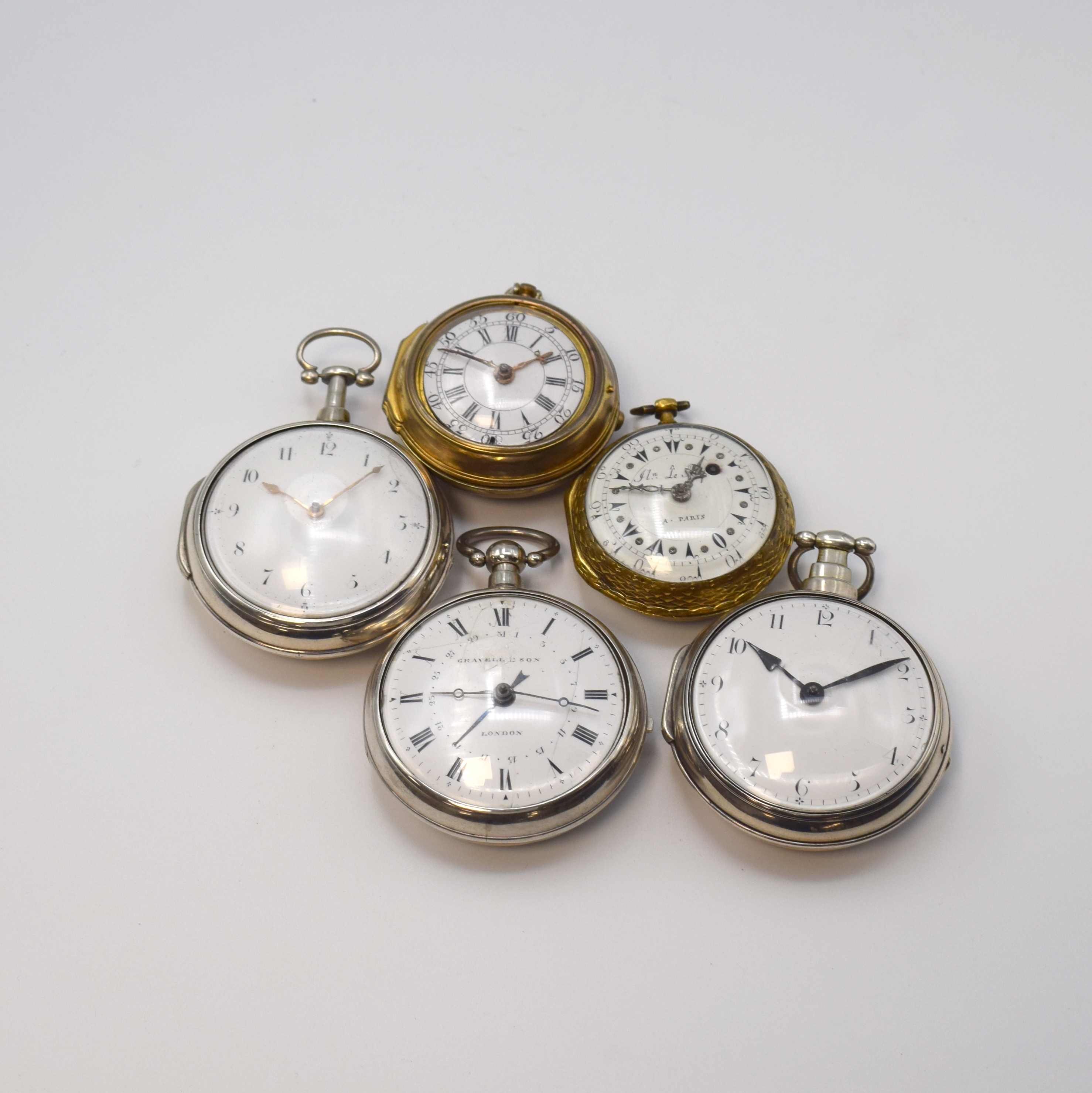WILLIAM CLARKE Long Buckby schwere Spindeluhr in Sterlingsilber und 4 weitere Spindeluhren, England / Frankreich ca. 1760 - 1810, Schlüsselaufzug, 3 ...