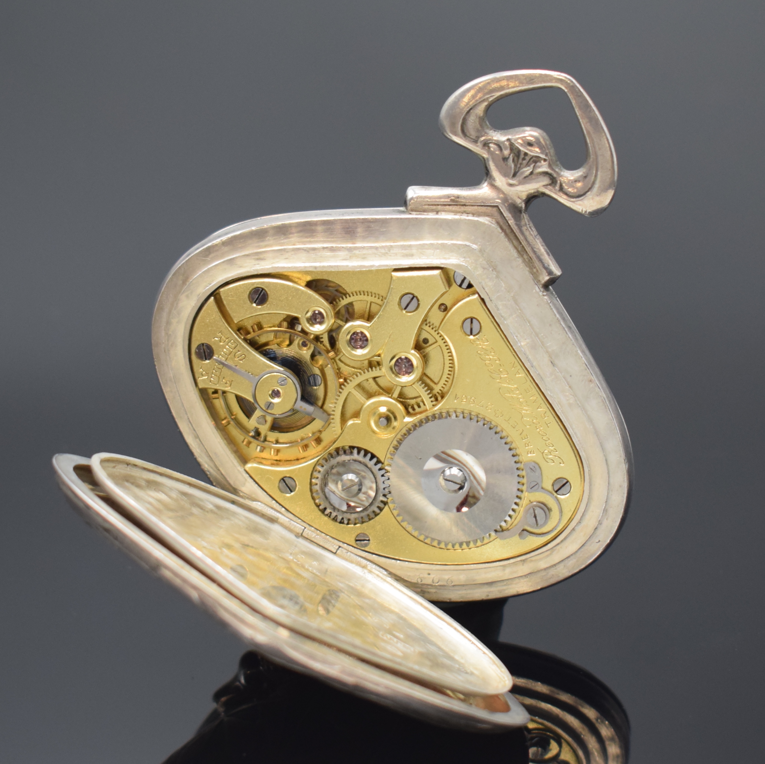 Detail e: SECTOR WATCH / RECORD WATCH in Silber, Schweiz um 1900, floral geprägtes Jugendstil- Geh., Emailzifferbl., arab. Zahlen, gebl. Zeiger, verg. ...