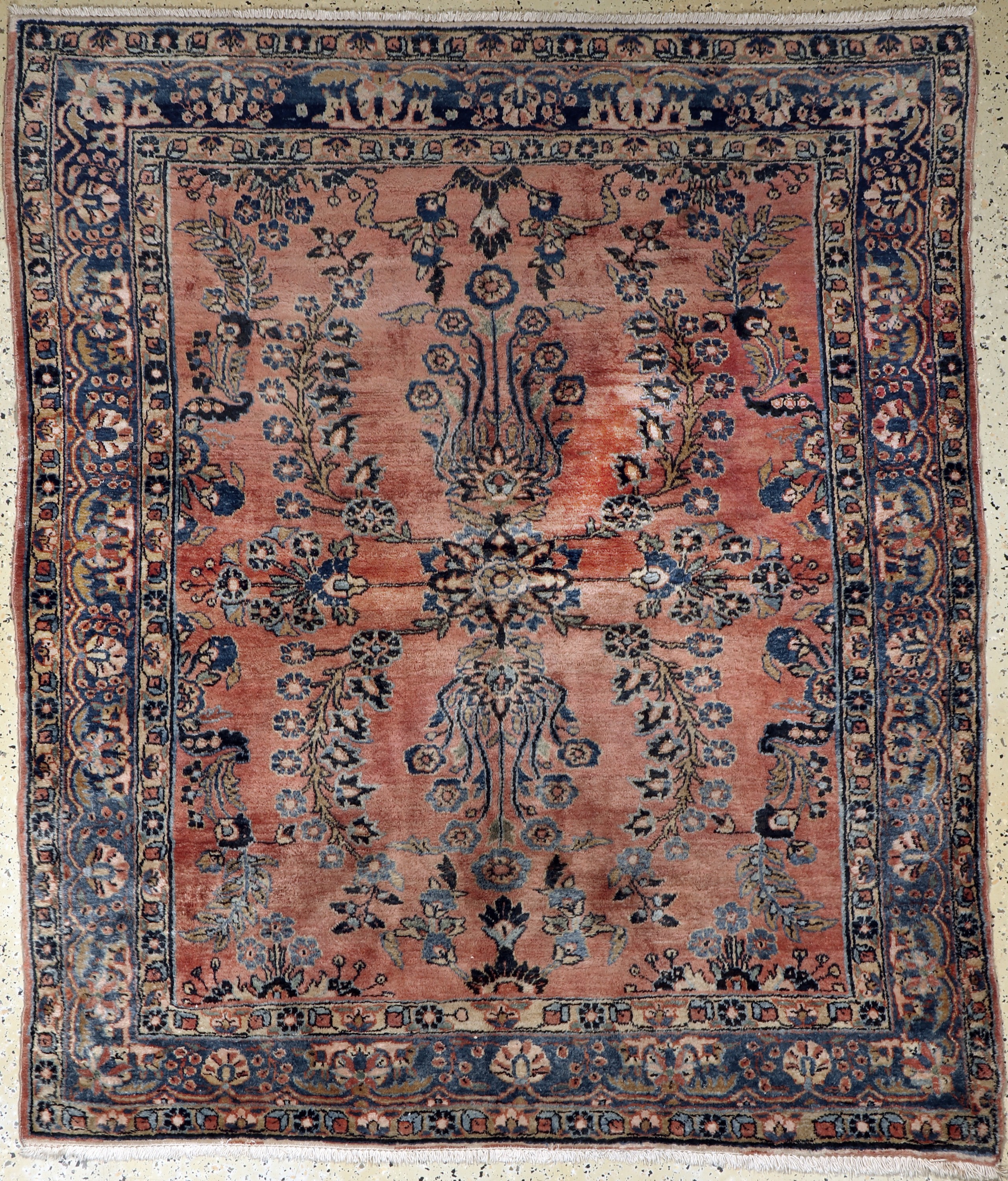 Us Re-Import Lilian, Persien, Anfang 20.Jhd, Wolle auf Baumwolle, ca. 185 x 160 cm,EHZ: 2
