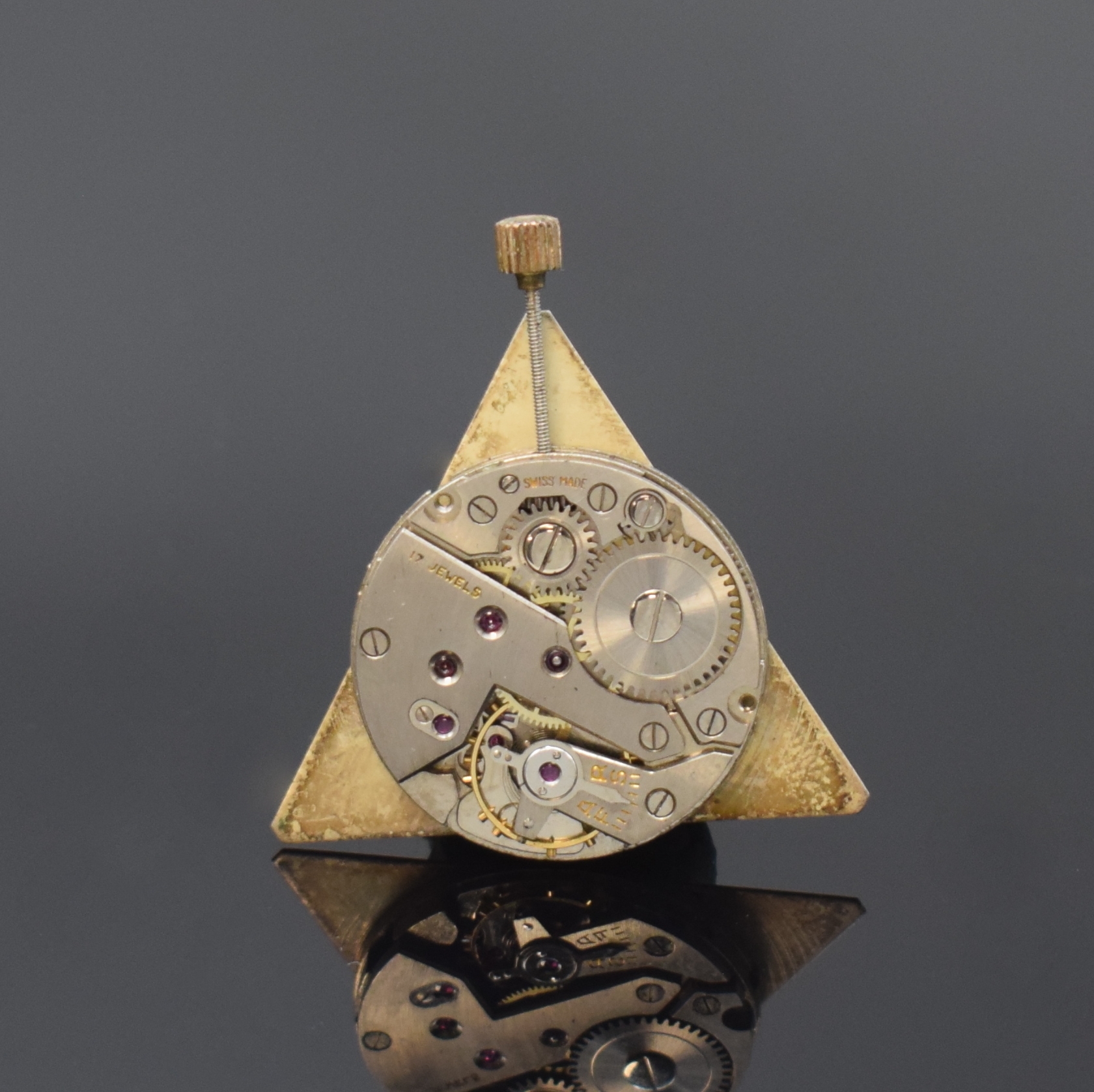 Detail c: MINIMAX Freimaurer 20 Micron Gold Filled Taschenuhr, Schweiz um 1950, dreieckiges Form-Geh. m. Freimaurer-Symbolik, Glasrand aufgedr., Zifferbl. m. ...