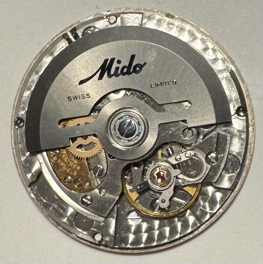Detail d: MIDO Ocean Star Powerwind Herrenarmbanduhr in Stahl Referenz 5047, Schweiz um 1965, Automatik, Monocoque-Geh., silb. Zifferbl. m. aufges. Std.-Ind., ...