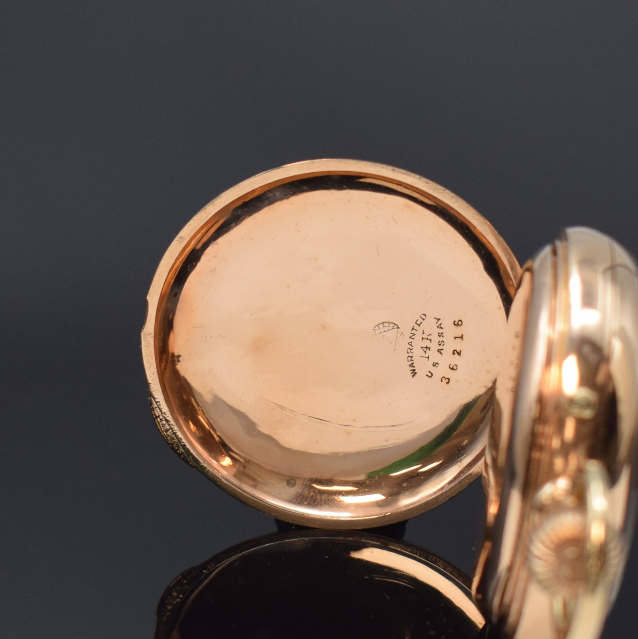 Detail b: IWC Pallweber seltene Cut-Hunter Taschenuhr mit digitaler Anzeige in RoseG 585/000, Schweiz/USA um 1890, Geh. l. dell., Goldcuvette, Rückdeckel m. ...