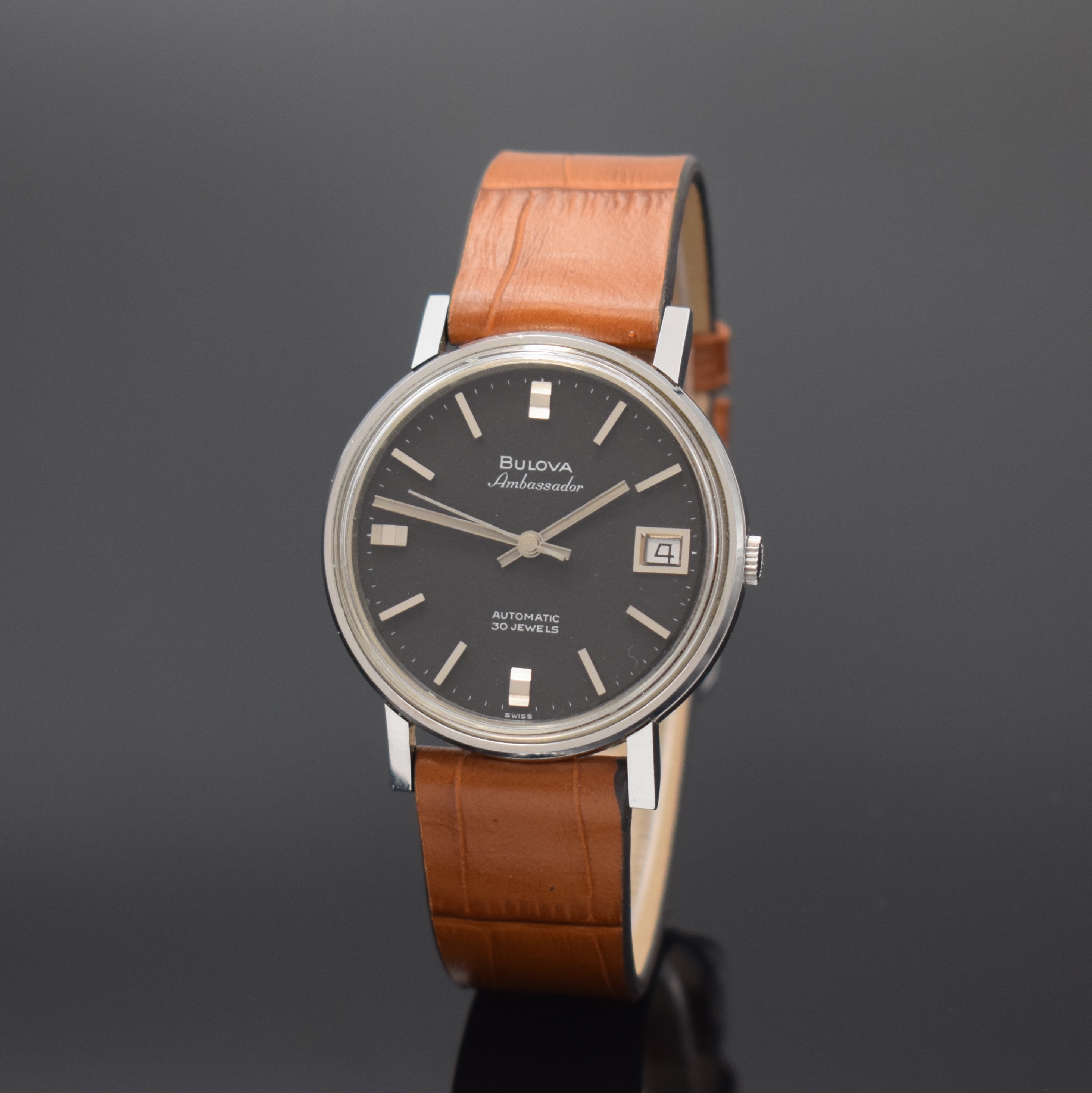 BULOVA Ambassador unpolierte Herrenarmbanduhr mit Mikrorotor-Werk, Schweiz um 1965, Automatik, Monocoque-Geh. in Edelstahl, schwarzes Zifferbl. m. ...