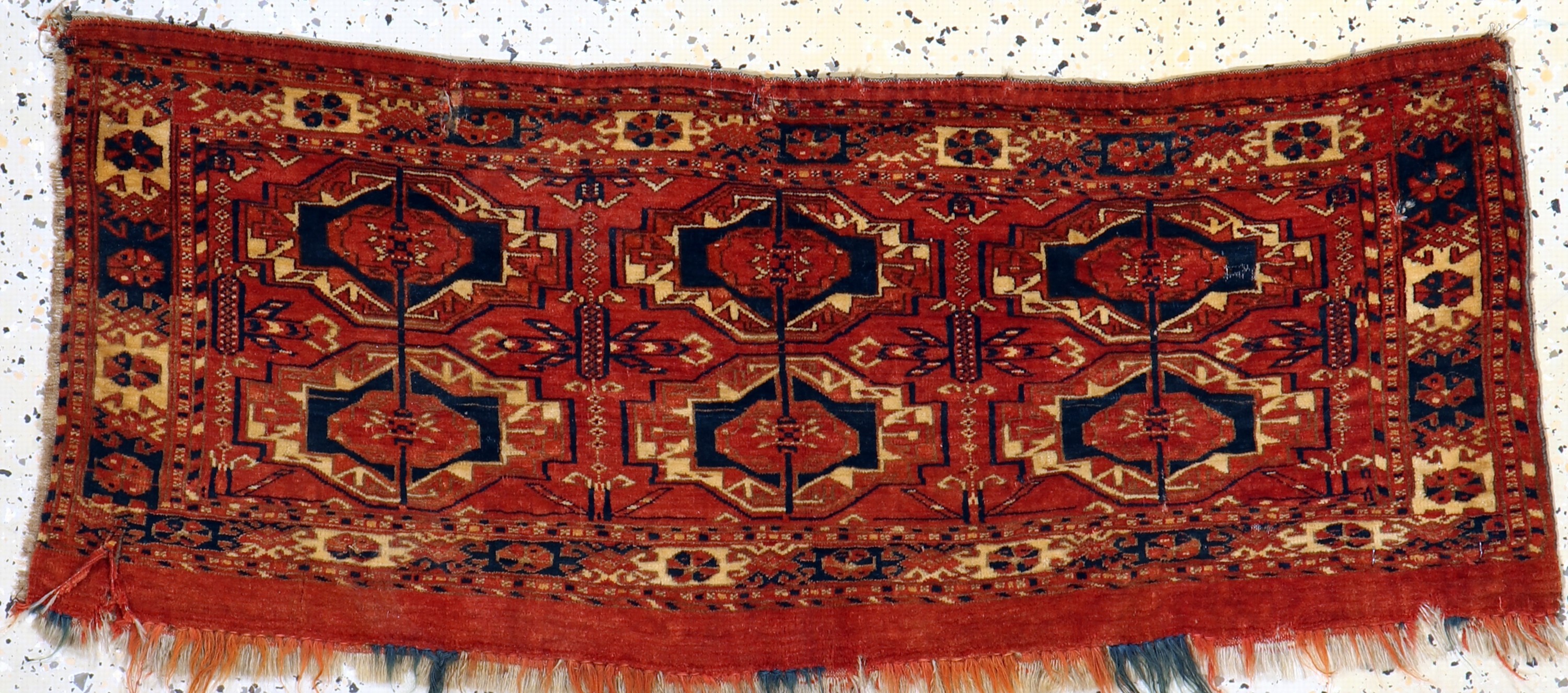 Tekke Torba antik, Turkmenistan, 19.Jhd, Wolle auf Wolle, ca. 102 x 39 cm, EHZ: 4