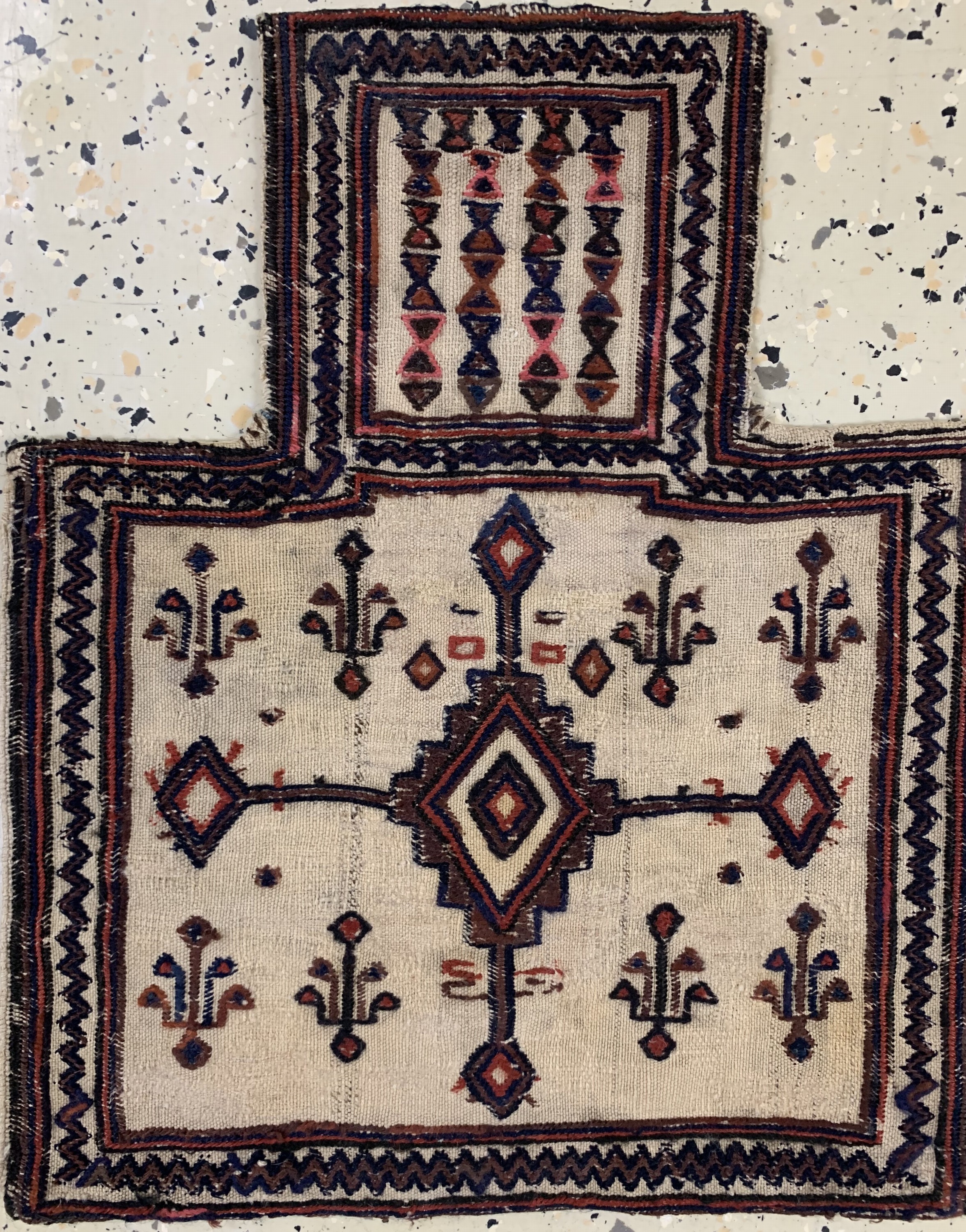 Detail a: 2 "Salztasche", Persien, Anfang 20.Jhd, Wolle auf Wolle, ca. 84 x 42 cm, EHZ: 3