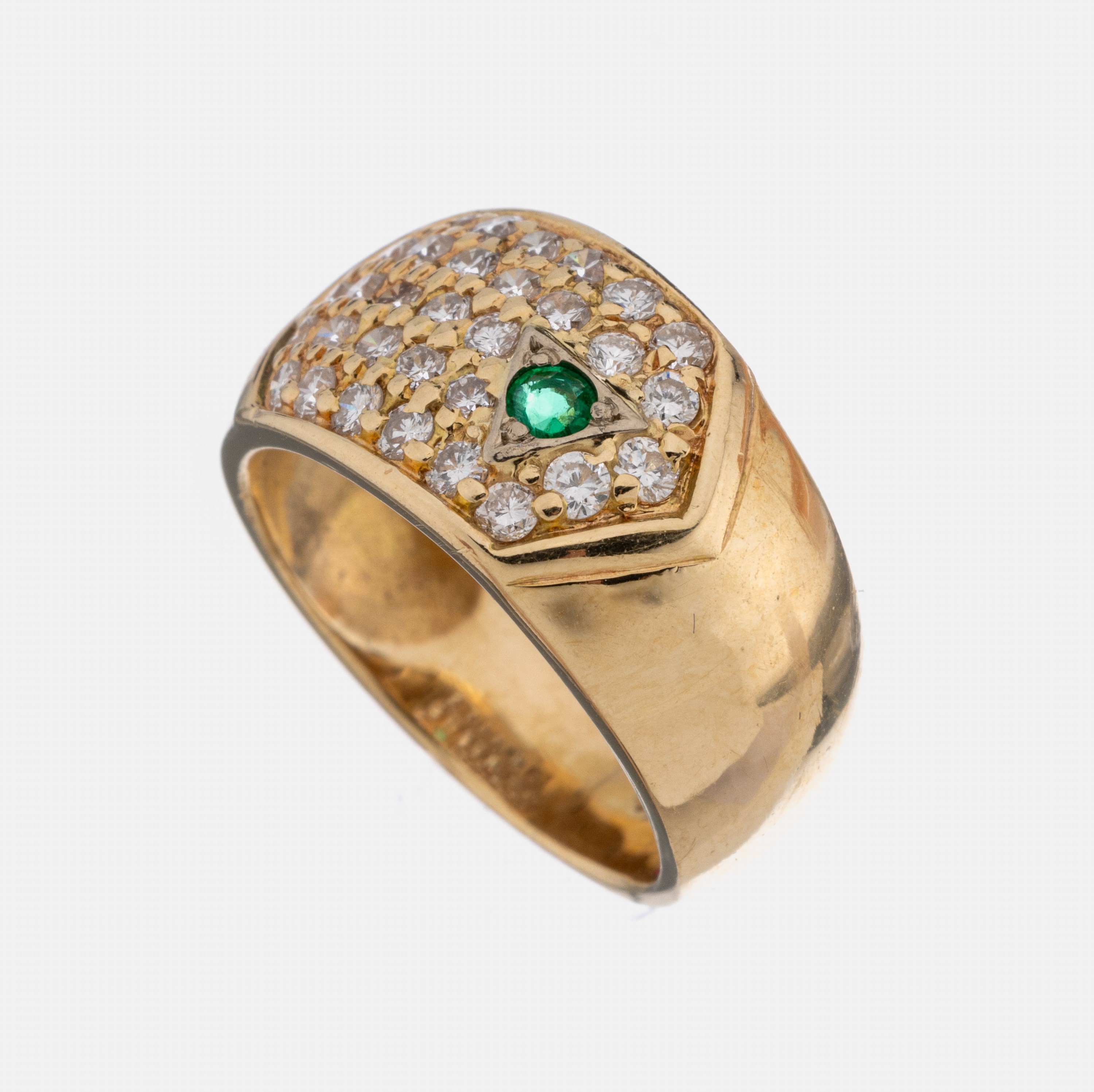 14 kt Gold Smaragd-Brillant-Ring, GG 585/000, rundfacett. Smaragd ca. 0.03 ct, 31 Brillanten zus. ca. 0.35 ct feines Weiß- Weiß/vs, RW 47, ca. 5.6 ...