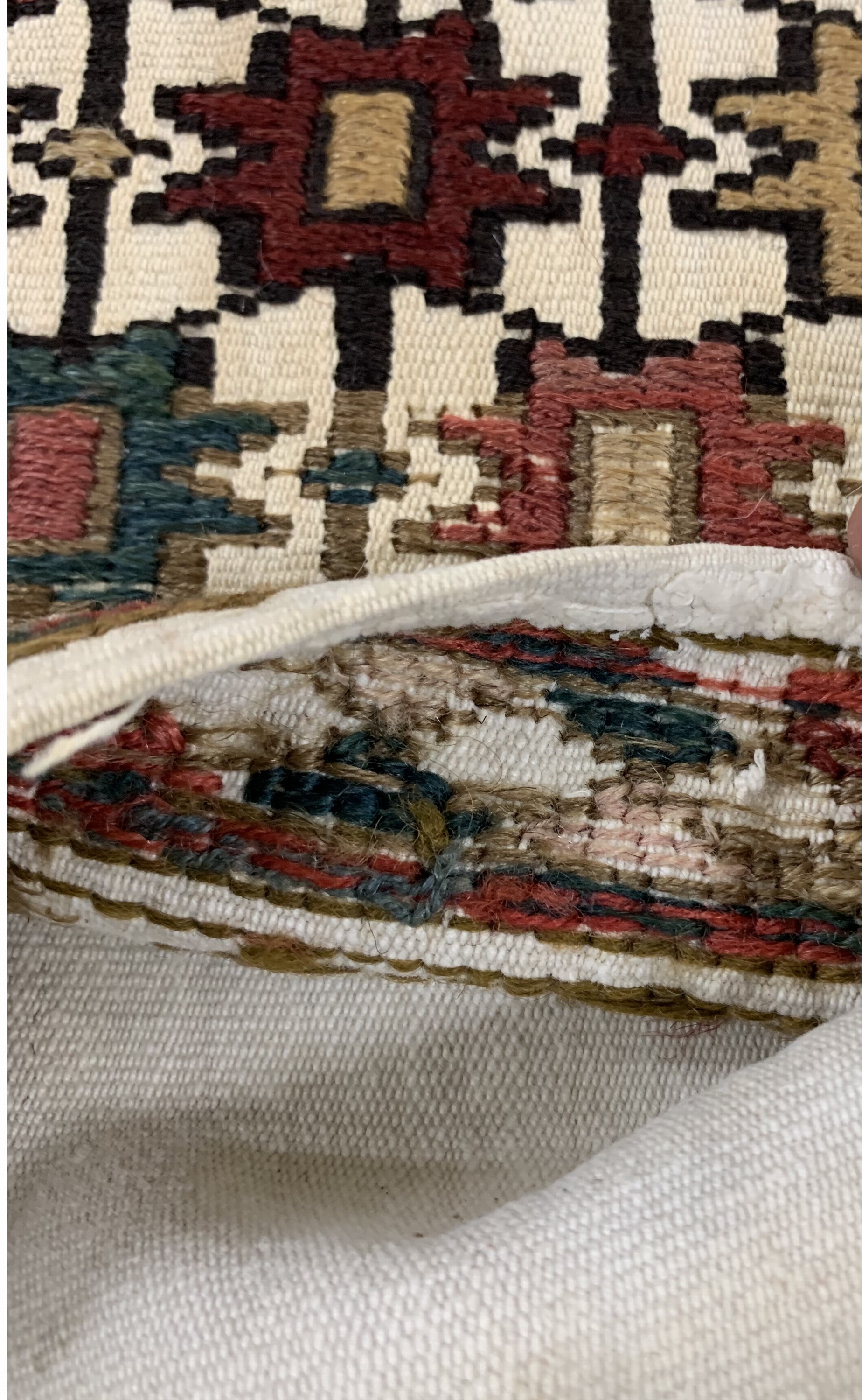 Detail c: 2"Doppeltaschen", Persien, Anfang 20.Jhd, Wolle auf Baumwolle, ca. 68 x 23 cm, EHZ: 3