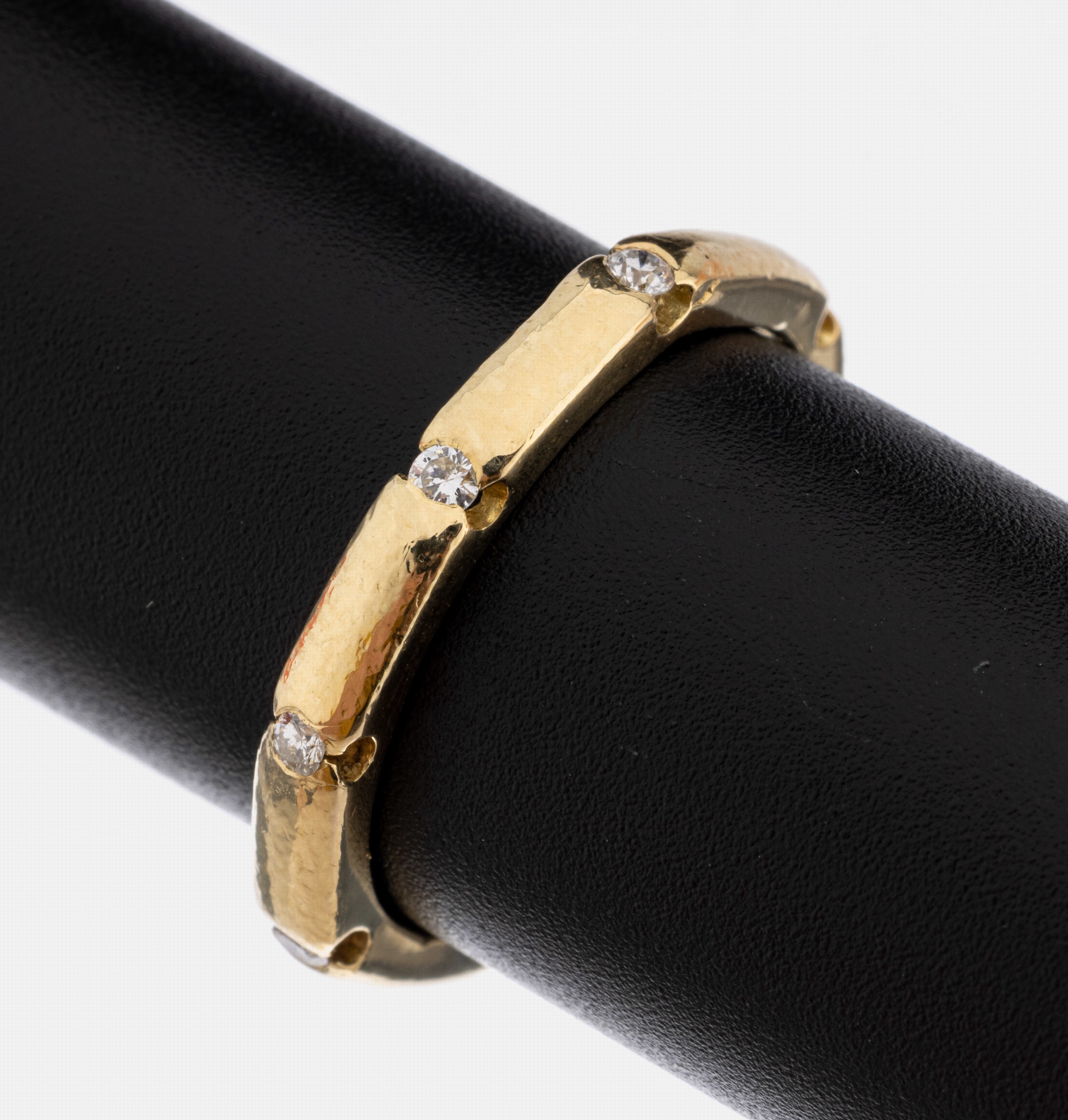 18 kt Gold Brillant-Ring, GG 750/000, 8 Brillanten zus. ca. 0.16 ct feines Weiß/vs-si,RW 57, ca. 5.1 g