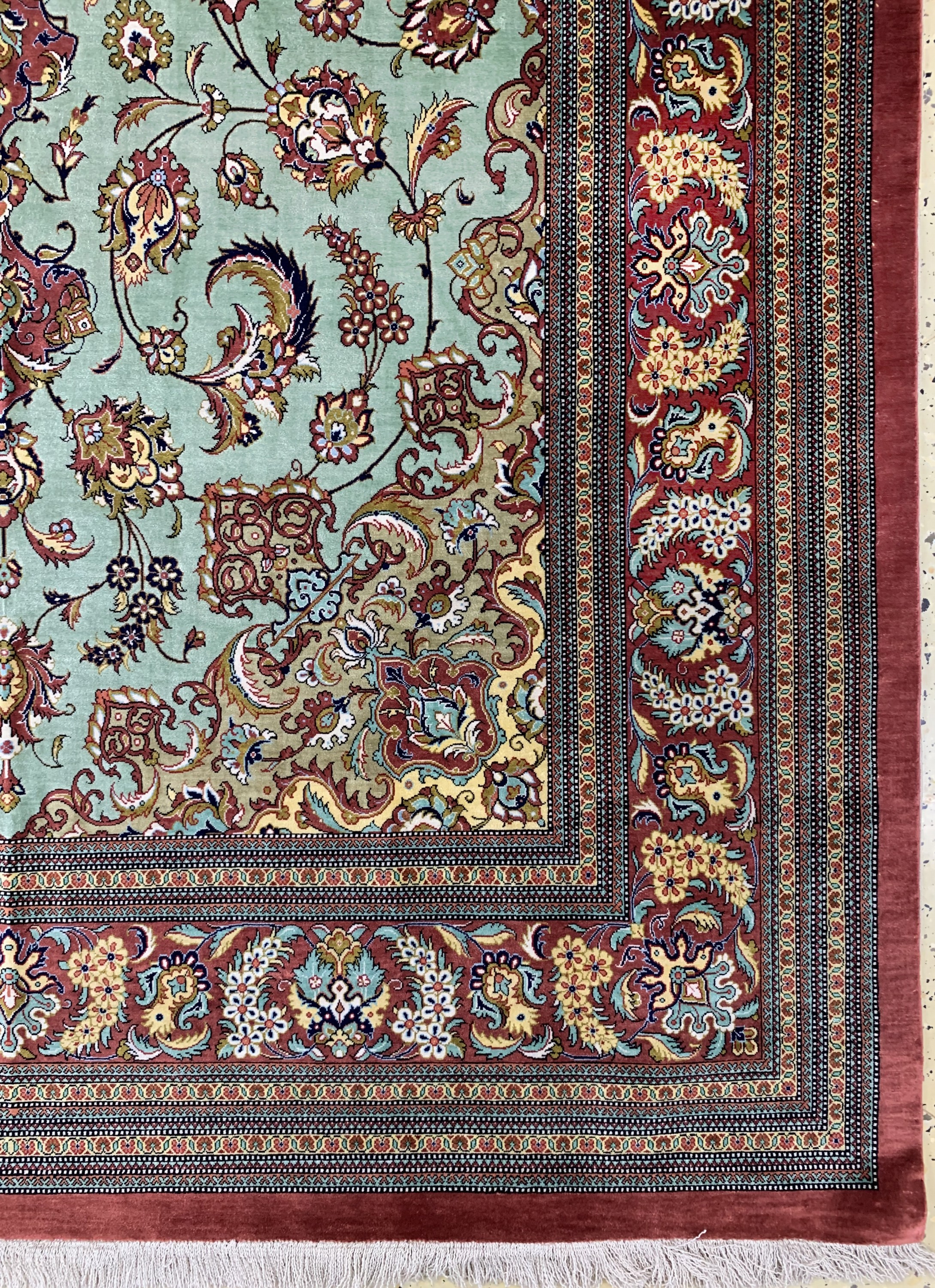 Detail a: Ghom Seide fein Persien, signiert(Rasawi), Ende 20.Jhd, reine Naturseide, ca. 225 x 142 cm, ca. 1,0 Mio. Kn/qm, EHZ: 1-2