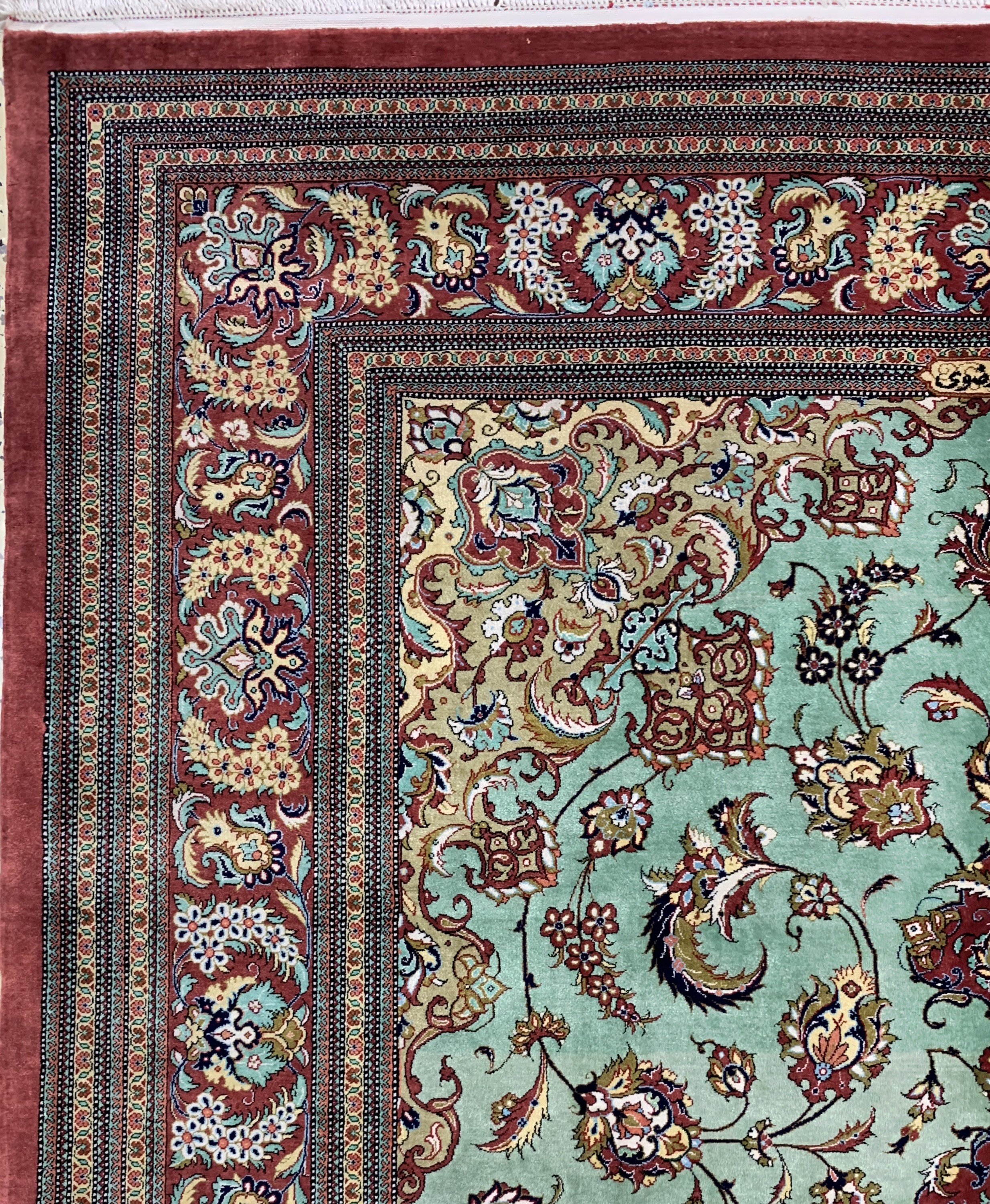 Detail d: Ghom Seide fein Persien, signiert(Rasawi), Ende 20.Jhd, reine Naturseide, ca. 225 x 142 cm, ca. 1,0 Mio. Kn/qm, EHZ: 1-2