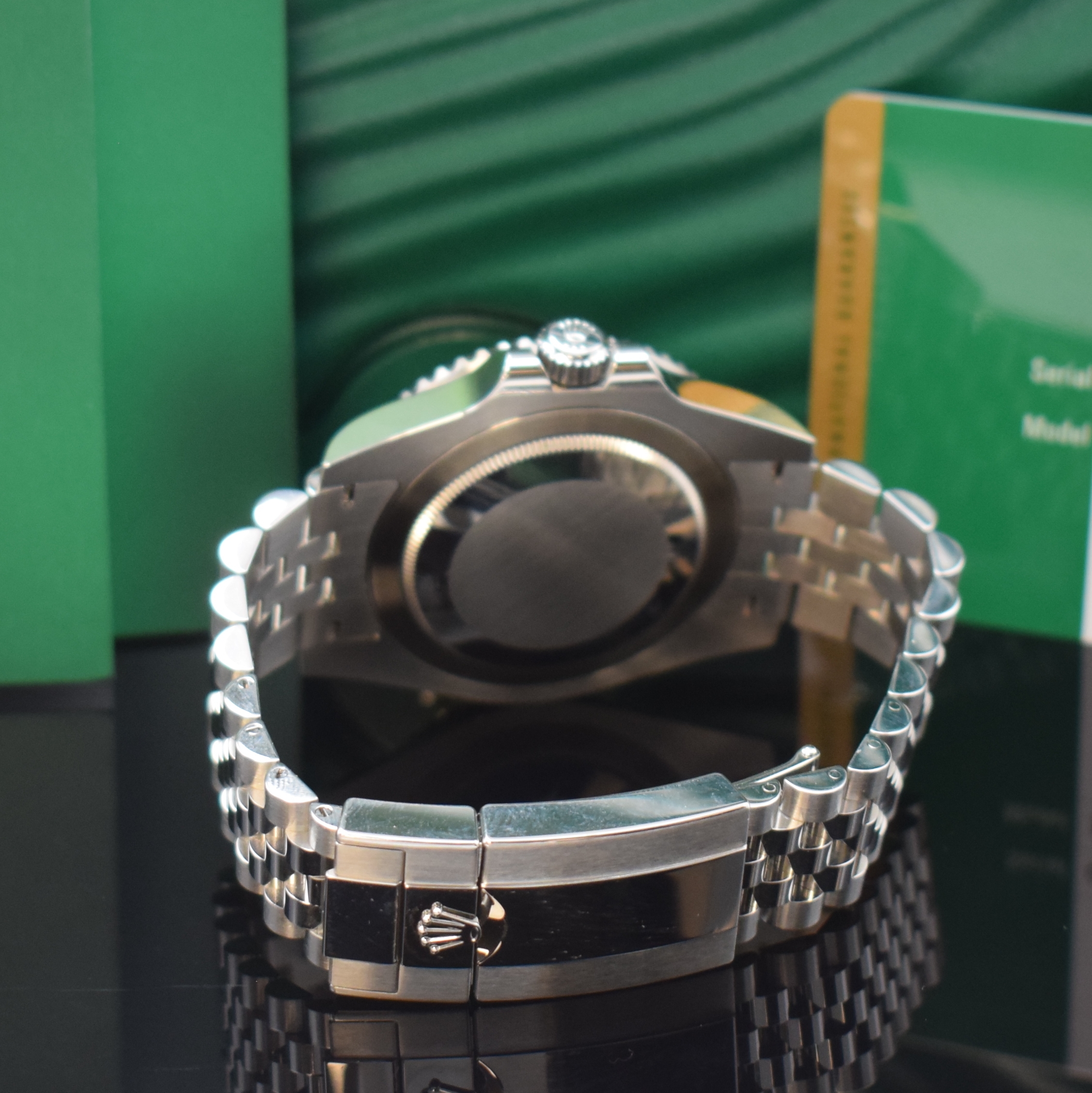 Detail b: ROLEX nahezu neuwertige Herrenarmbanduhr Oyster Perpetual Date GMT-Master II Referenz 126710BLRO, Schweiz verk. lt. beil. Pap. 05/2020, Automatik, LC ...