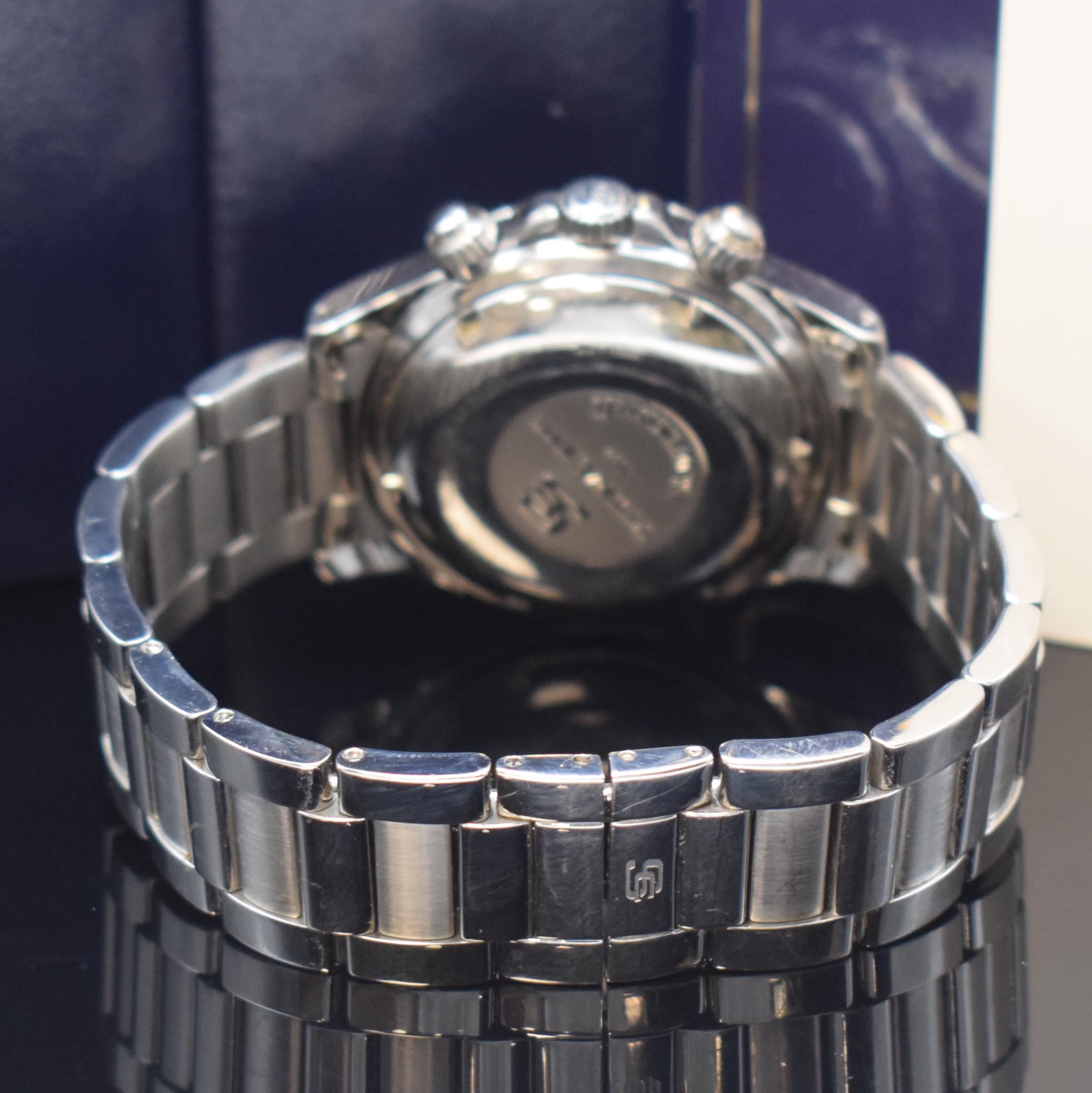 Detail b: SCHWARZ ETIENNE Routemaster Armbandchronograph Referenz 581.505, Schweiz verk. lt. beil. Pap. 11/1994, Automatik, Edelstahlgeh. inkl. orig. ...
