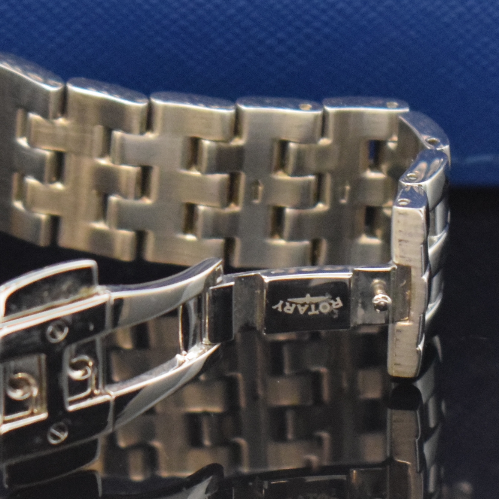 Detail b: ROTARY Herrenarmbanduhr Serie Elite Referenz 10937, Schweiz um 2005, Automatik, ausklappbares Wendegeh. in Stahl inkl. orig. Gliederband m. dopp. ...